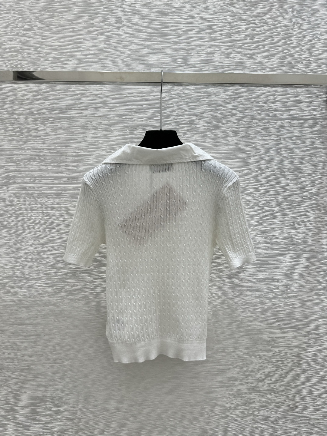 🆕M家🆕 春夏新款 撞色翻领针织短袖颜色：白色 粉色尺码：36.38.40