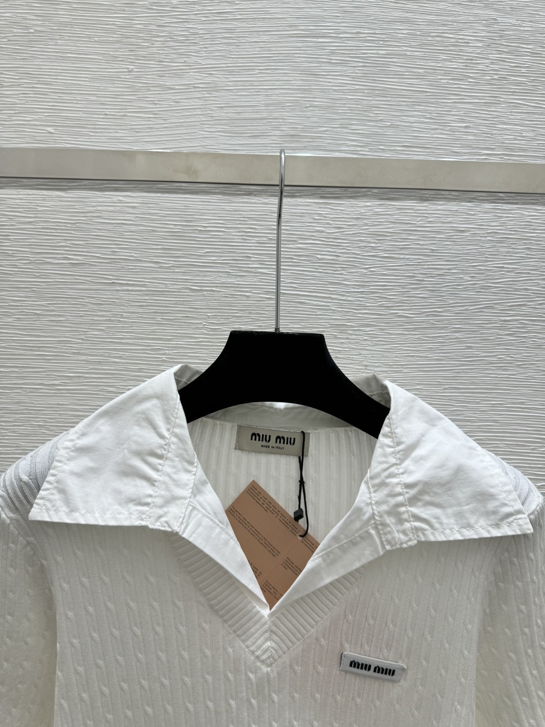 🆕M家🆕 春夏新款 撞色翻领针织短袖颜色：白色 粉色尺码：36.38.40