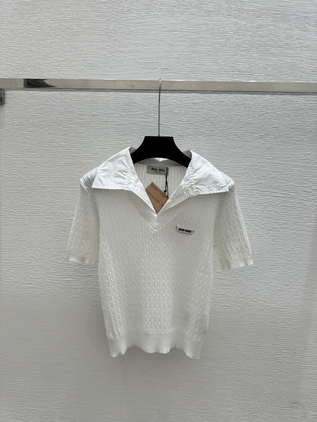 🆕M家🆕 春夏新款 撞色翻领针织短袖颜色：白色 粉色尺码：36.38.40