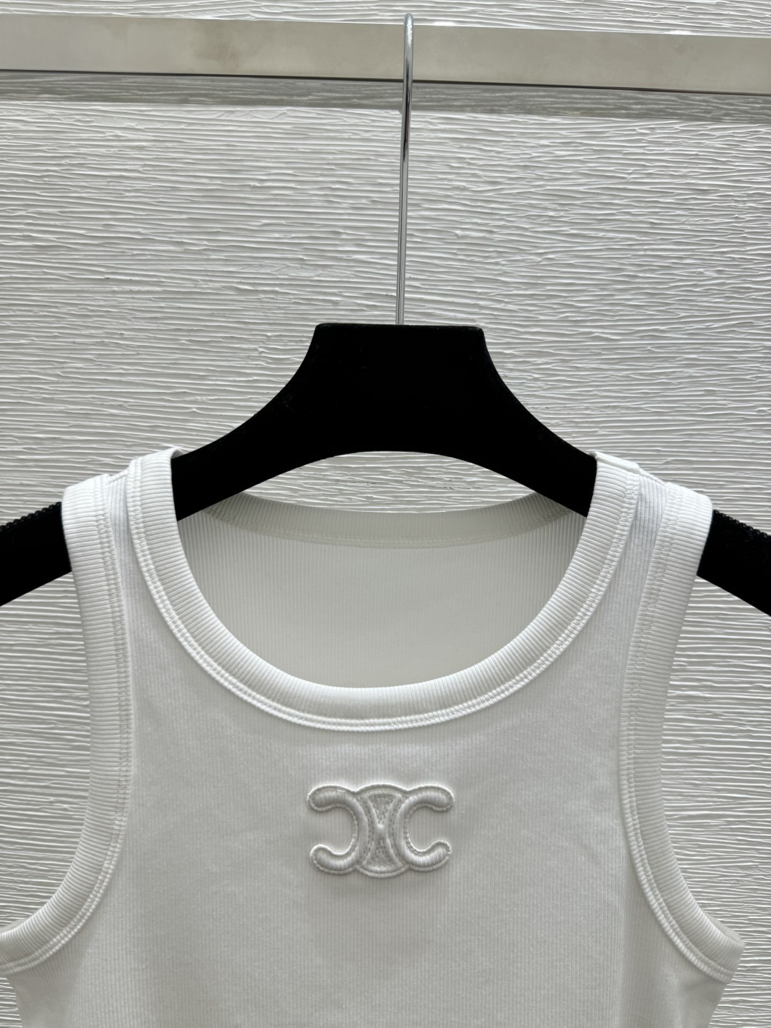 🆕CE家🆕 春夏新款 纯色简约圆领背心颜色：白色 粉色 咖啡尺码：36.38.40