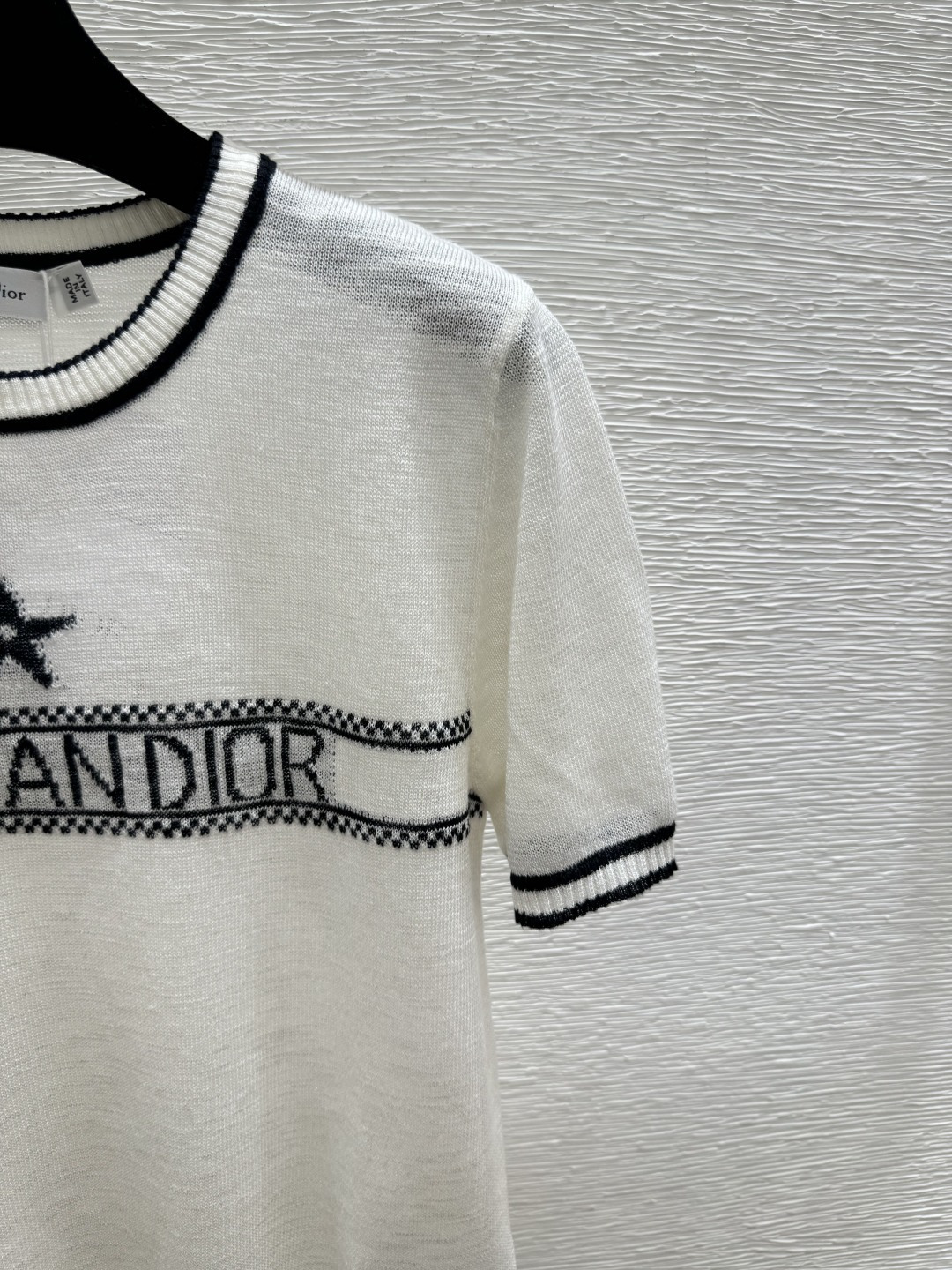 🆕D家🆕 春夏新款 撞色字母圆领针织短袖颜色：白色 黄色 宝蓝尺码：36.38.40