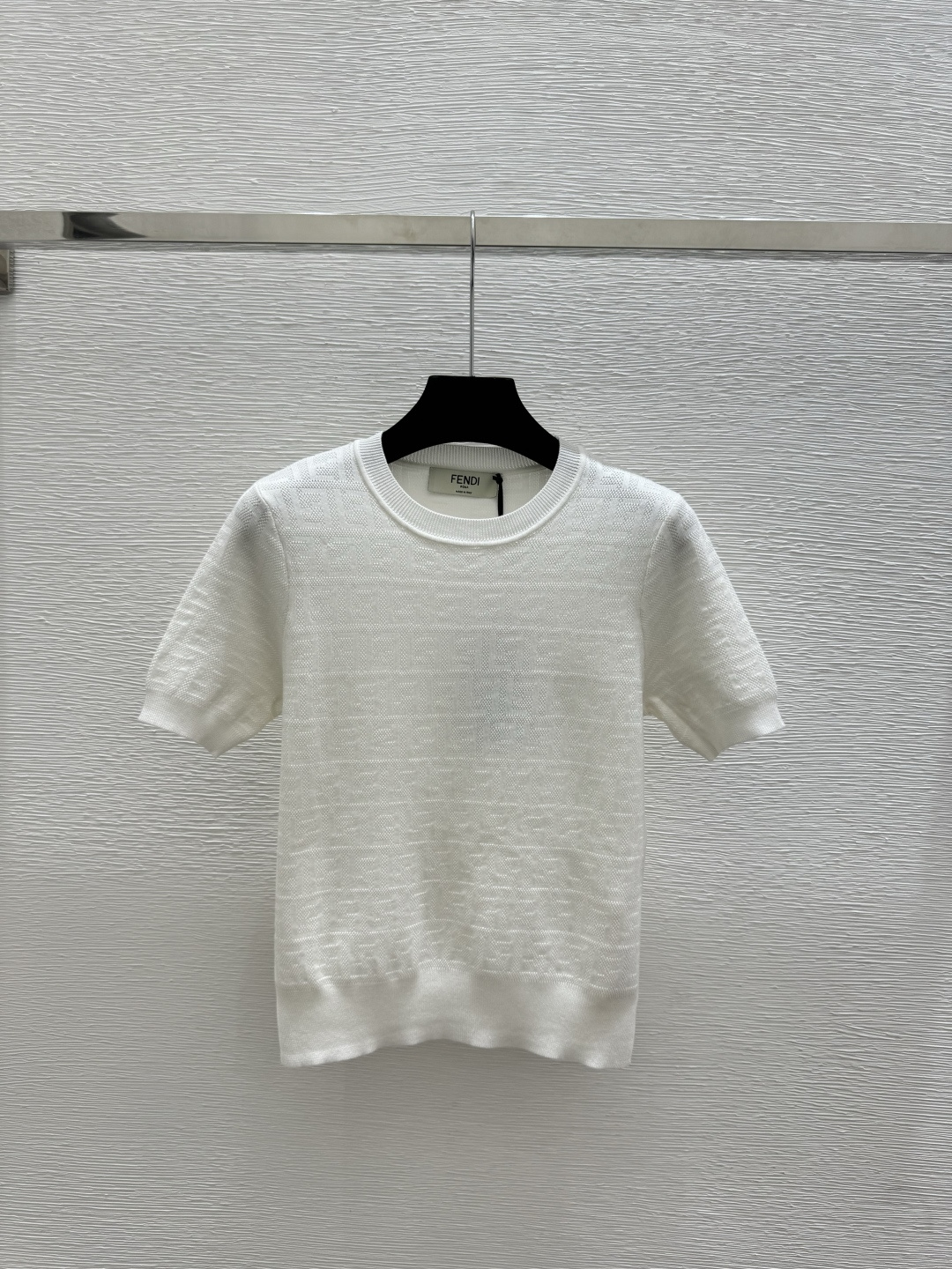 🆕F家🆕 春夏新款 纯色老花字母圆领针织短袖颜色：白色 蓝色 黑色尺码：36.38.40