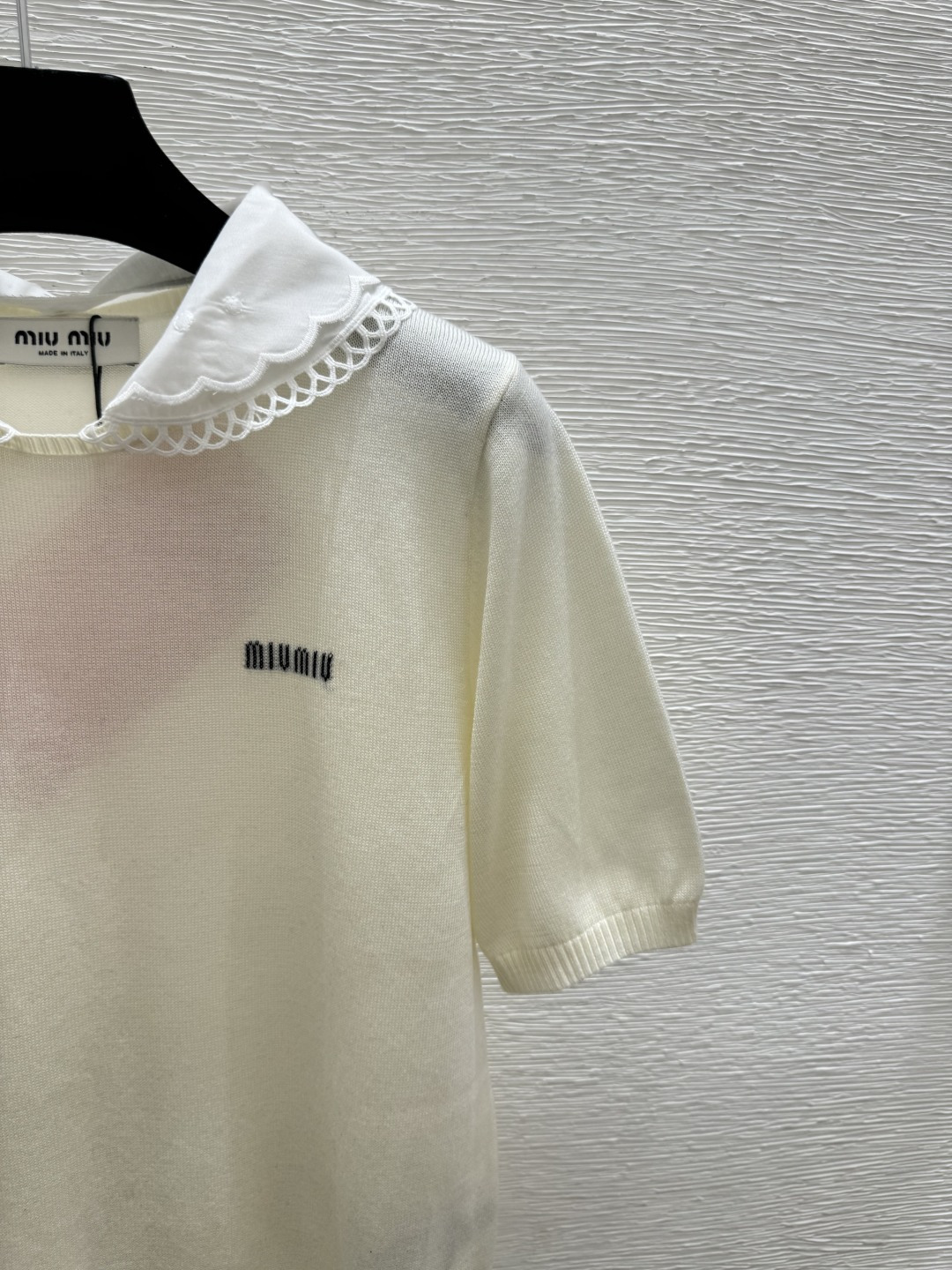 🆕M家🆕 春夏新款 撞色翻领针织短袖颜色：白色 灰色 咖啡尺码：36.38.40