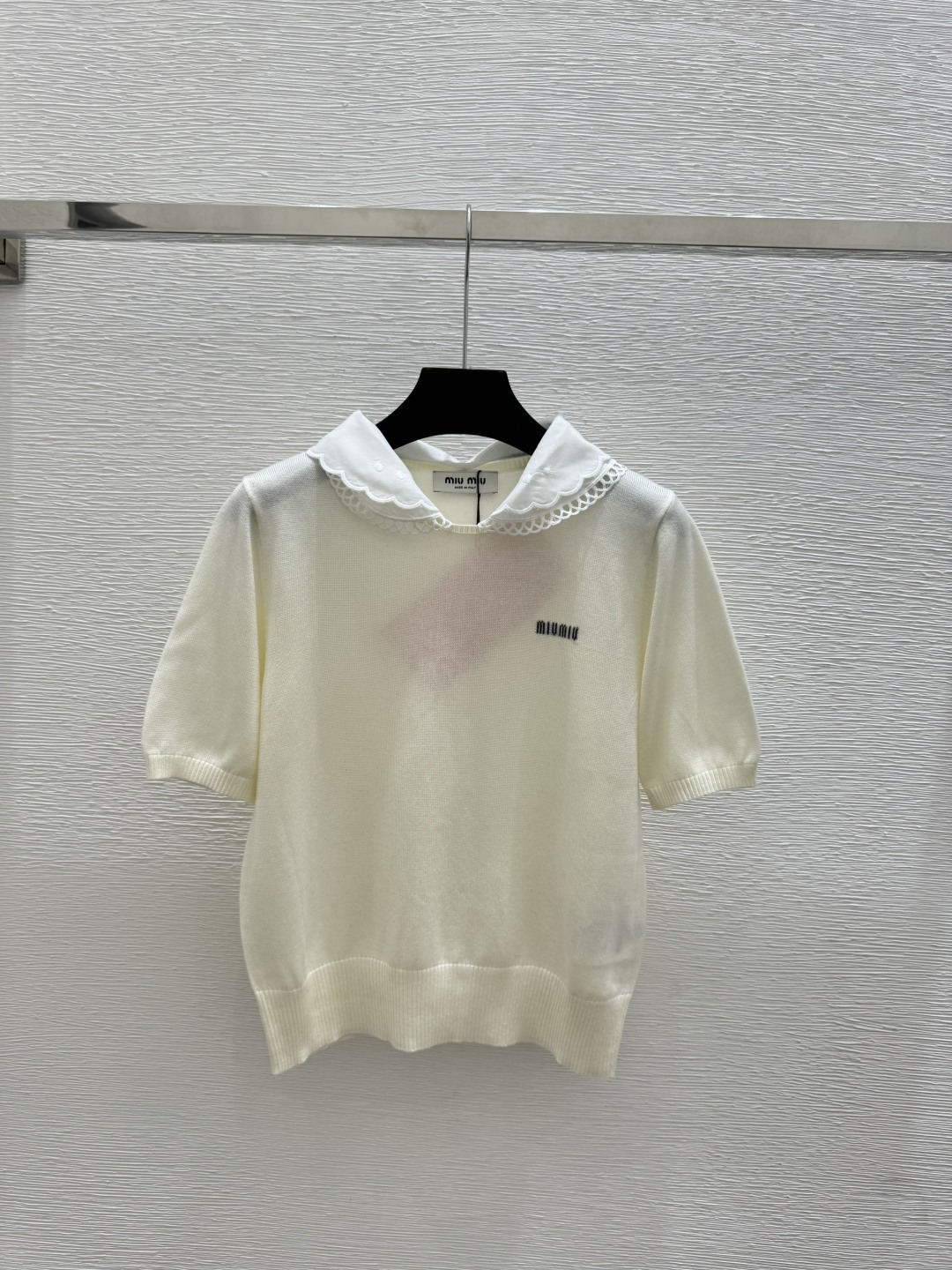 🆕M家🆕 春夏新款 撞色翻领针织短袖颜色：白色 灰色 咖啡尺码：36.38.40