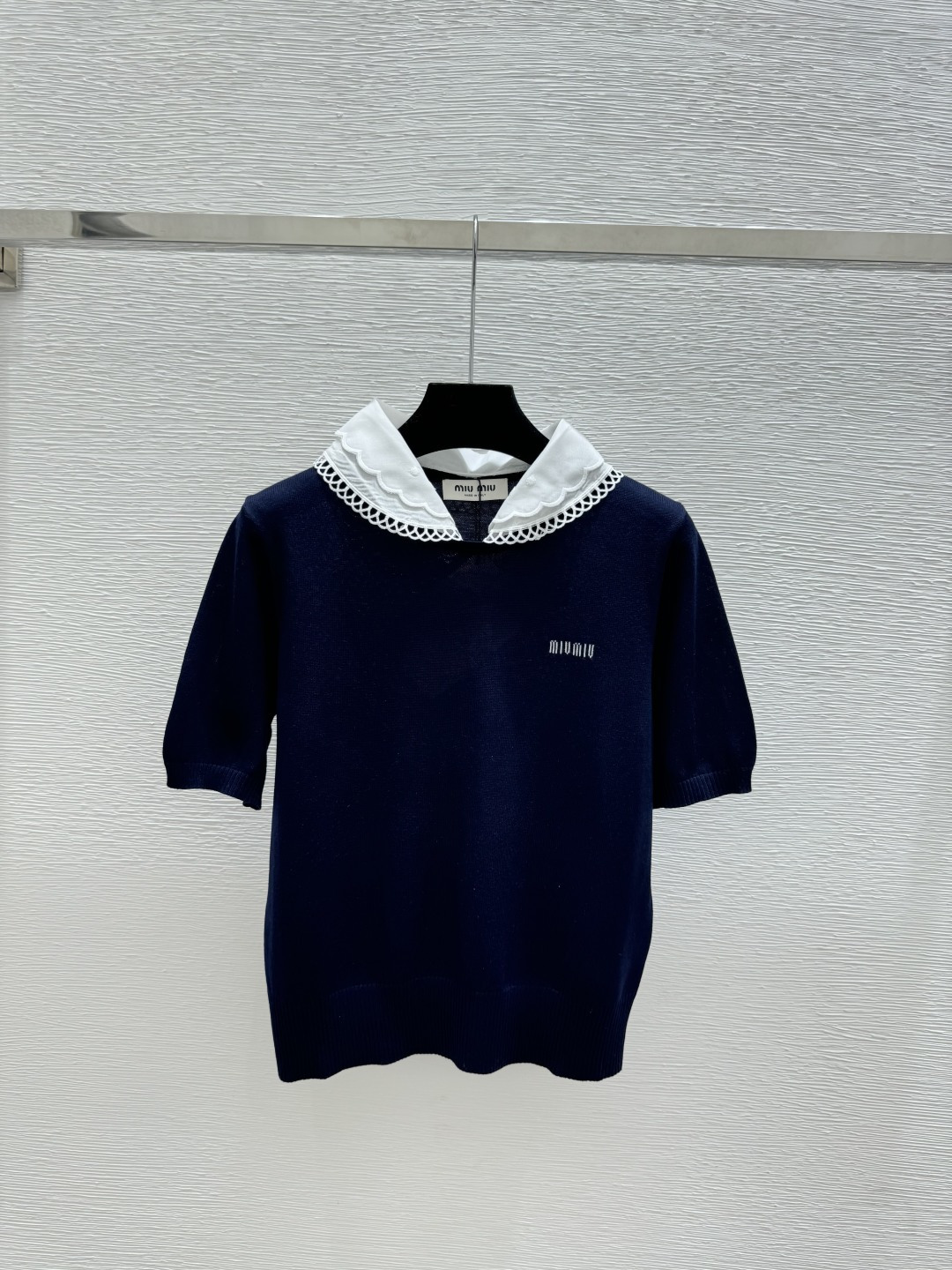 🆕M家🆕 春夏新款 撞色翻领针织短袖颜色：白色 灰色 咖啡尺码：36.38.40