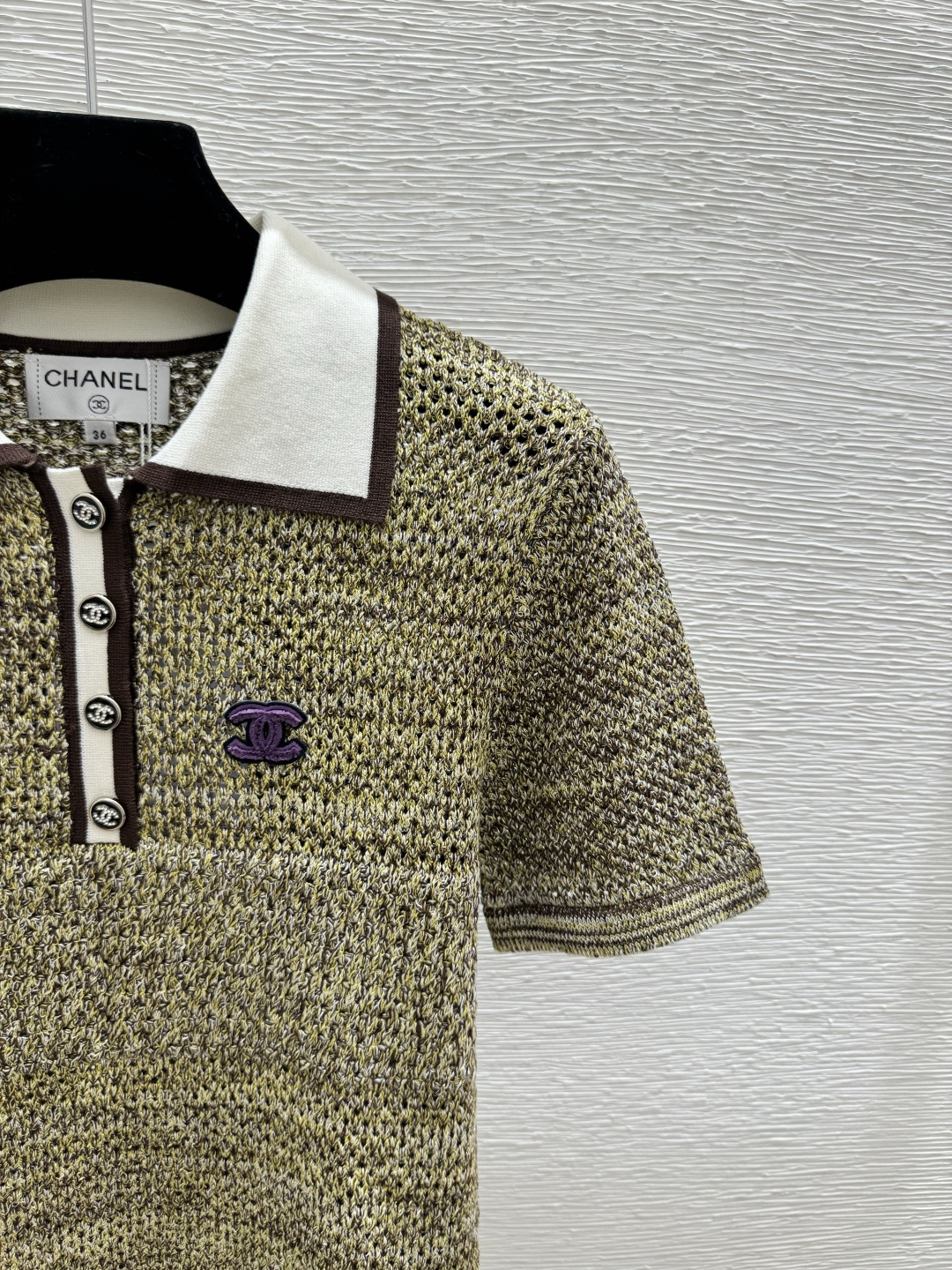 🆕CH家🆕 春夏新款 撞色翻领镂空针织短袖颜色：绿色尺码：36.38.40