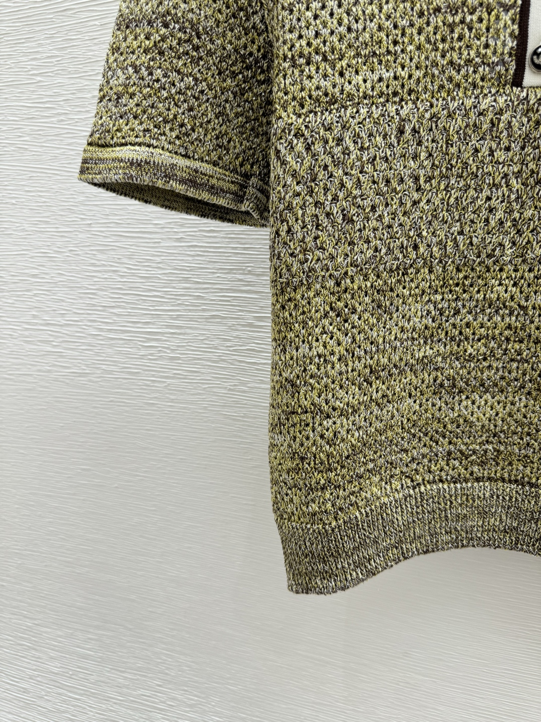 🆕CH家🆕 春夏新款 撞色翻领镂空针织短袖颜色：绿色尺码：36.38.40