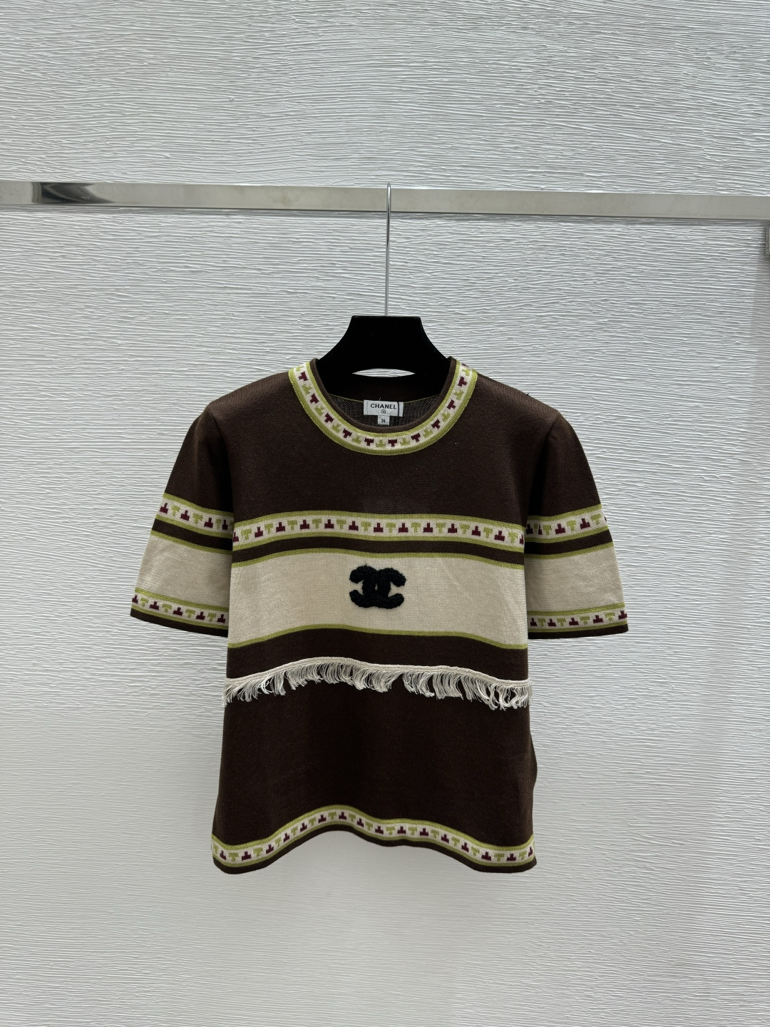 🆕CH家🆕 春夏新款 撞色条纹圆领针织短袖颜色：咖啡尺码：36.38.40