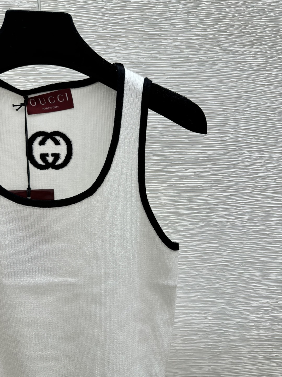 🆕G家🆕 春夏新款 撞色简约圆领针织背心颜色：白色 黑色尺码：36.38.40