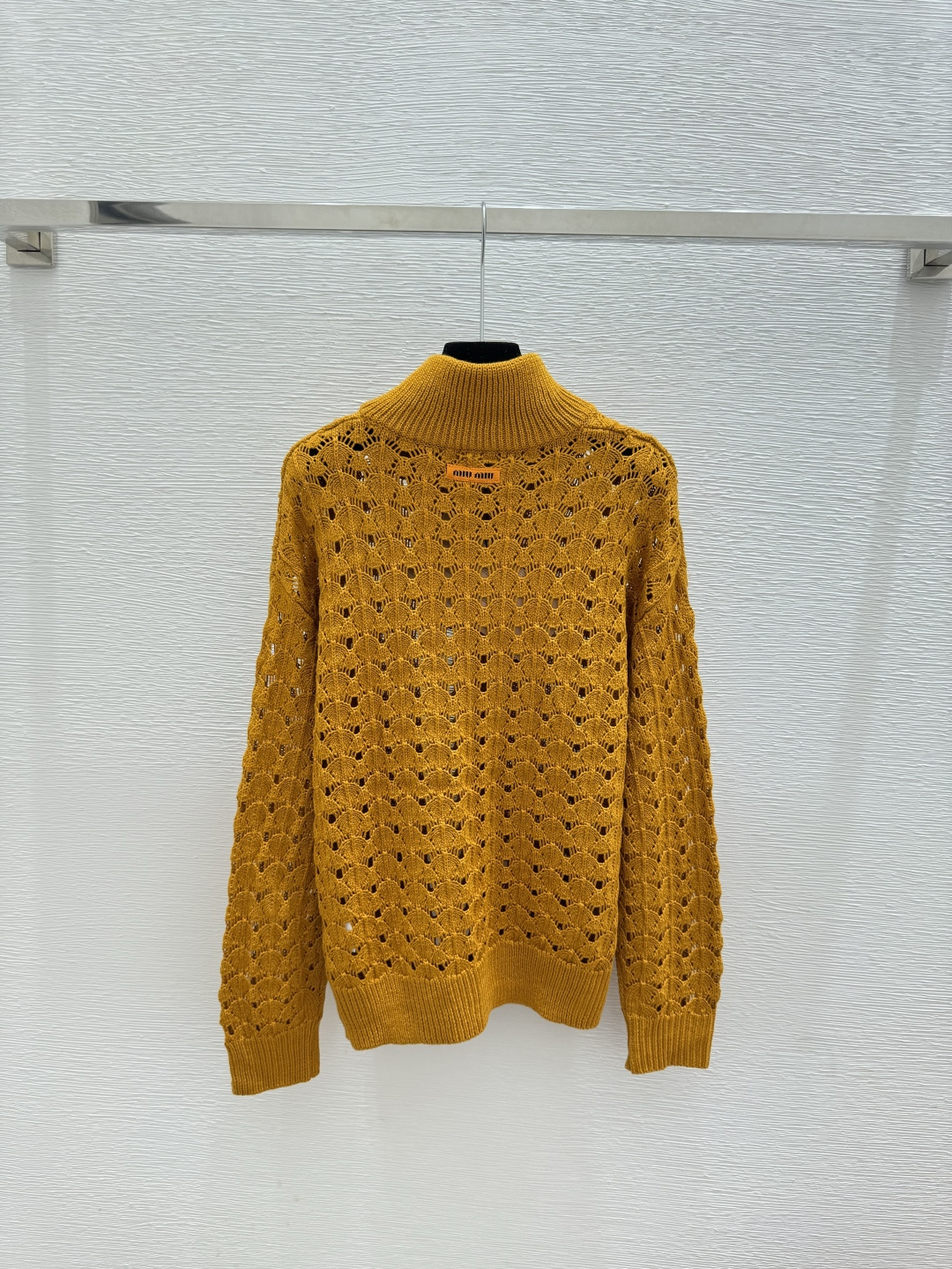 🆕M家🆕 春夏新款 纯色镂空故里针织长袖开衫颜色：黄色尺码：36.38.40
