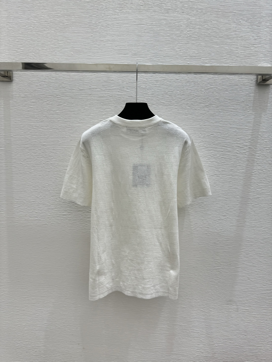 🆕L家🆕 春夏新款 纯色简约圆领针织短袖颜色：白色尺码：36.38.40