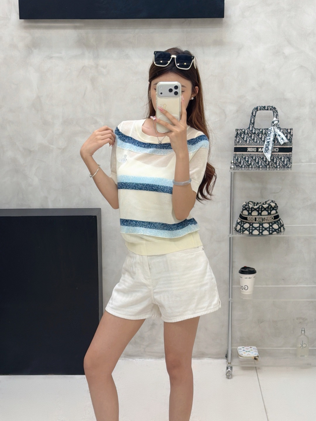 🆕VI家🆕 春夏新款 撞色条纹镂空圆领针织短袖颜色：白色 粉色 黑色尺码：36.38.40