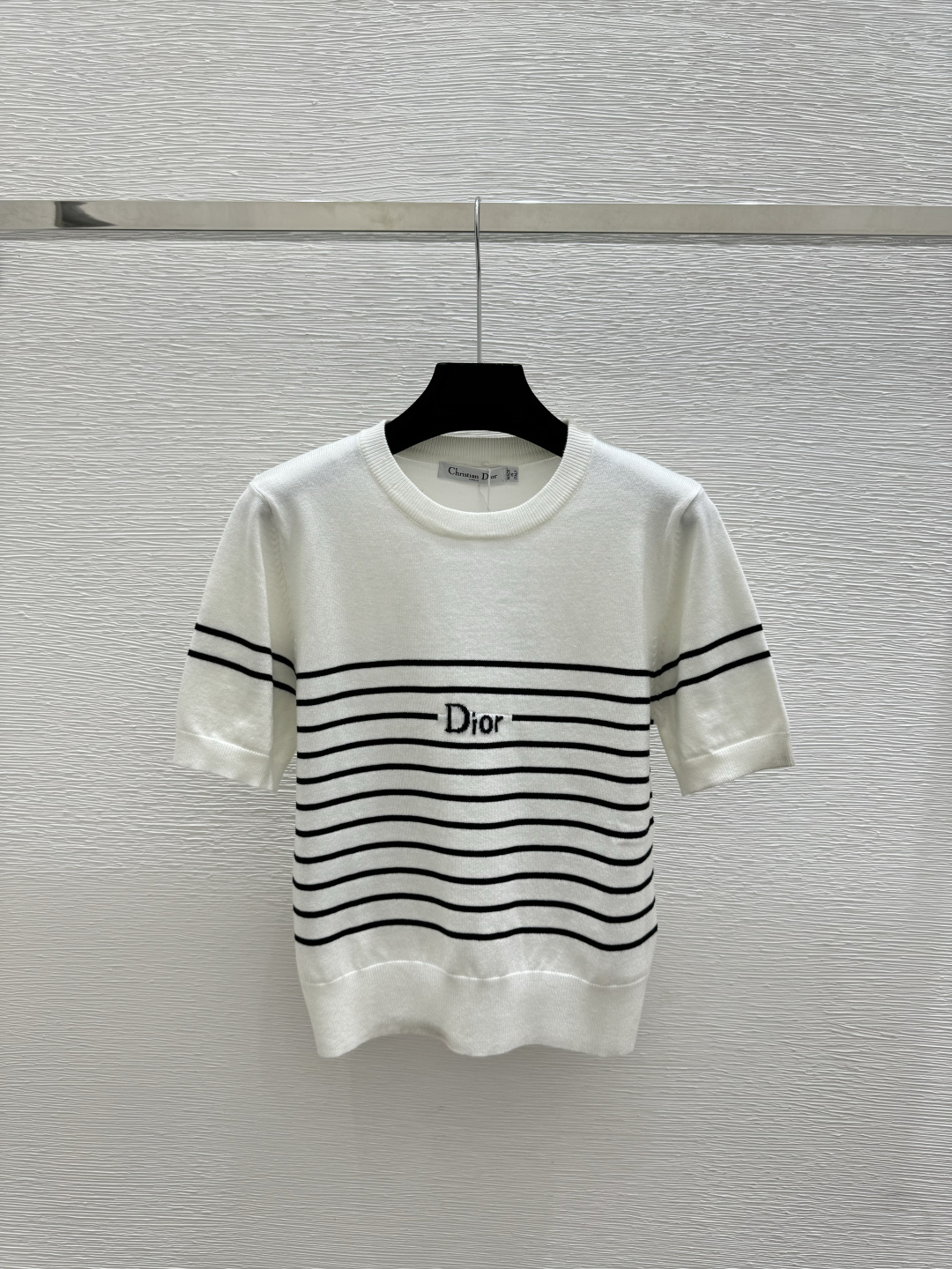 🆕D家🆕 春夏新款 撞色条纹字母圆领针织短袖颜色：白色 粉色 黑色尺码：36.38.40