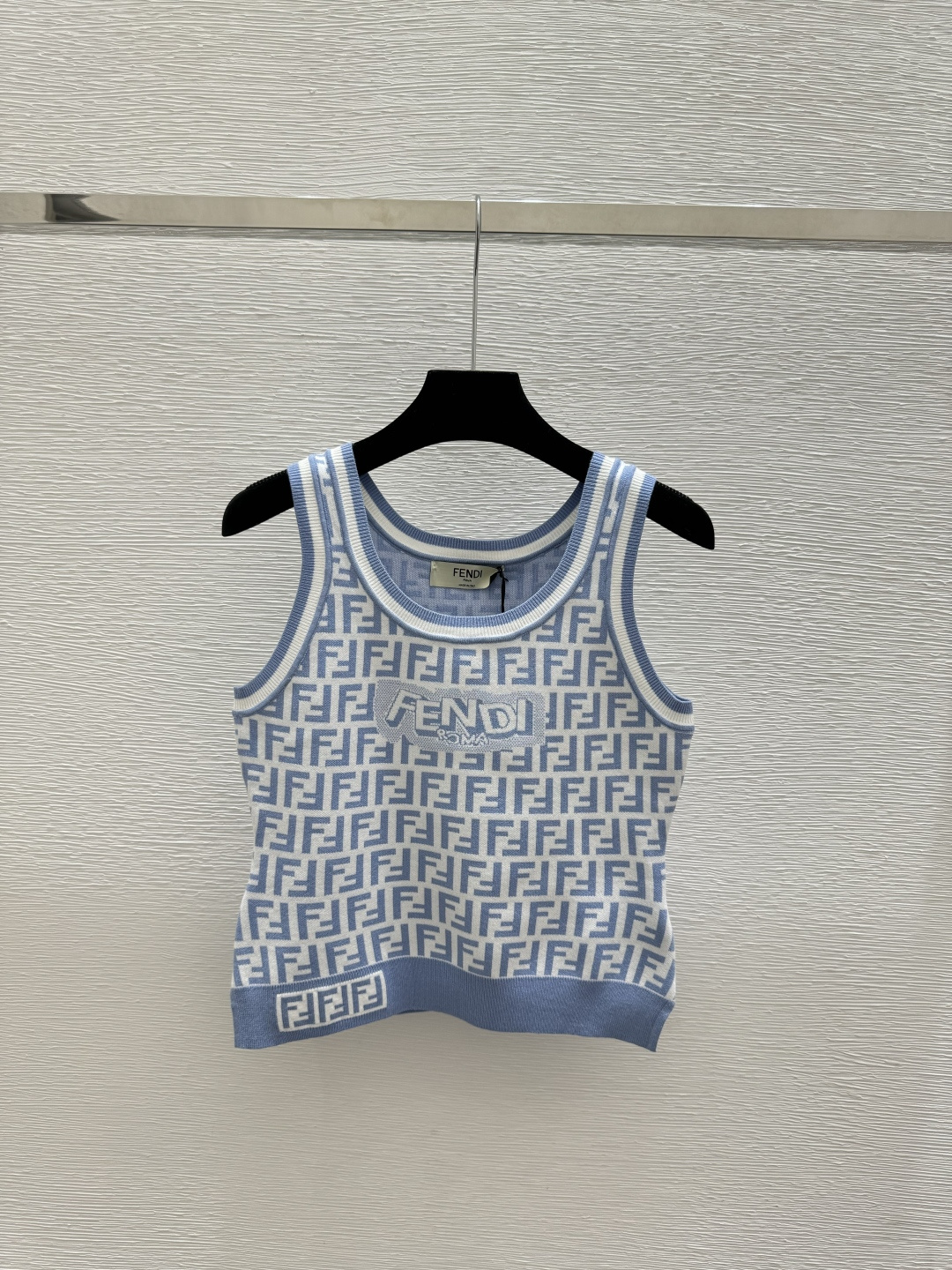 🆕F家🆕 春夏新款 撞色老花字母圆领针织背心颜色：黄色 蓝色 咖啡尺码：36.38.40