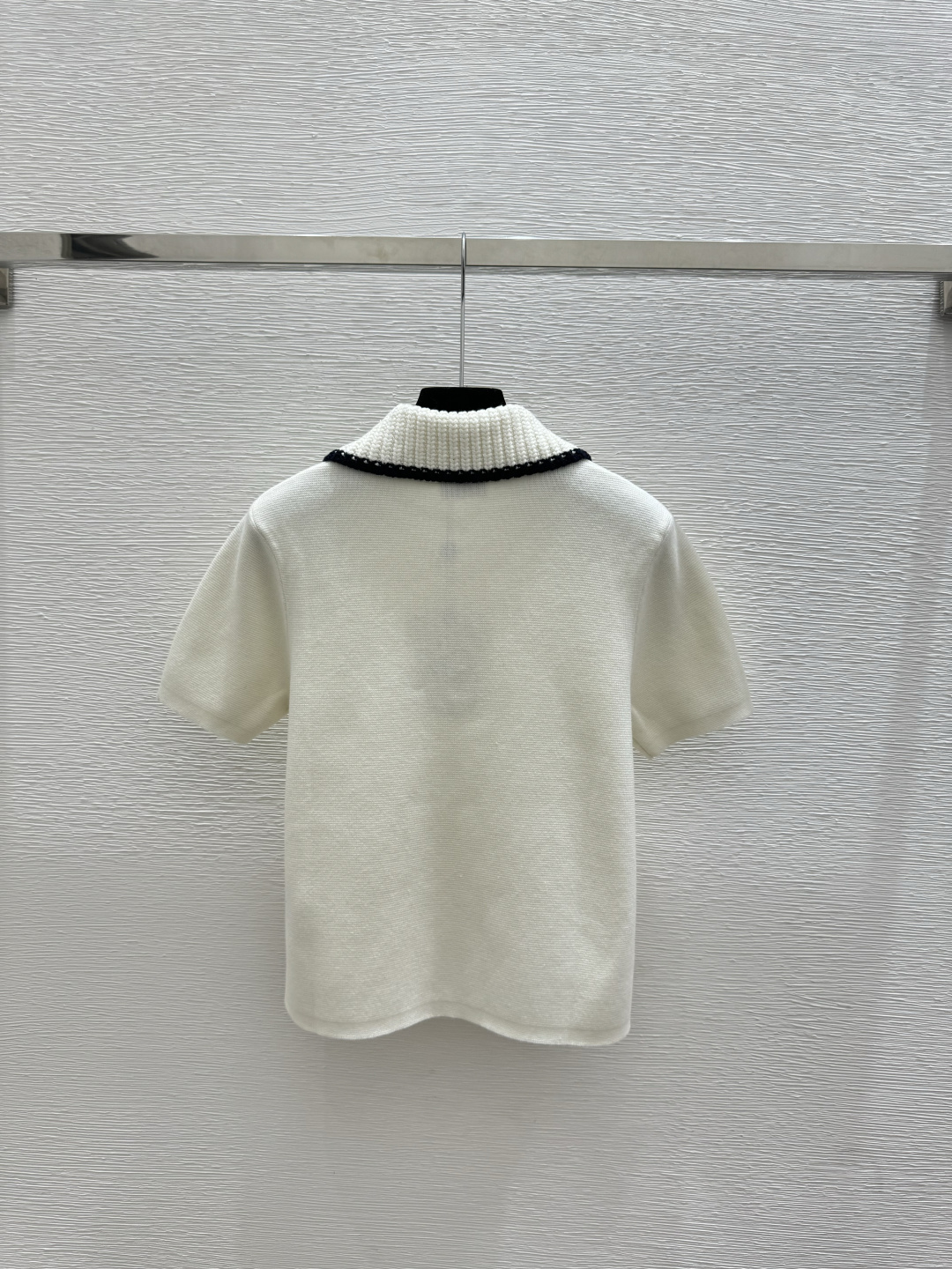 🆕MO家🆕 春夏新款 撞色翻领针织短袖颜色：白色 宝蓝尺码：36.38.40