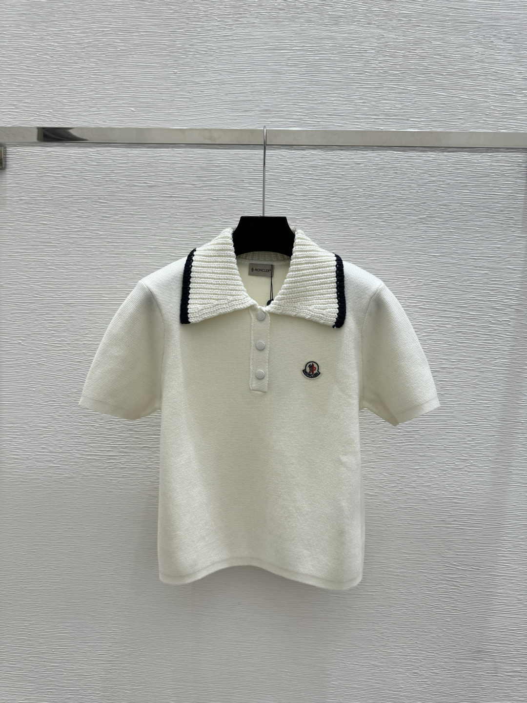 🆕MO家🆕 春夏新款 撞色翻领针织短袖颜色：白色 宝蓝尺码：36.38.40