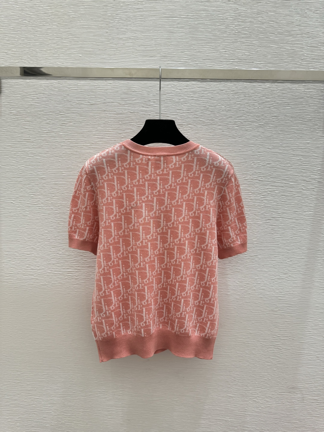 🆕D家🆕 春夏新款 撞色老花字母圆领针织短袖颜色：粉色 绿色 宝蓝尺码：36.38.40