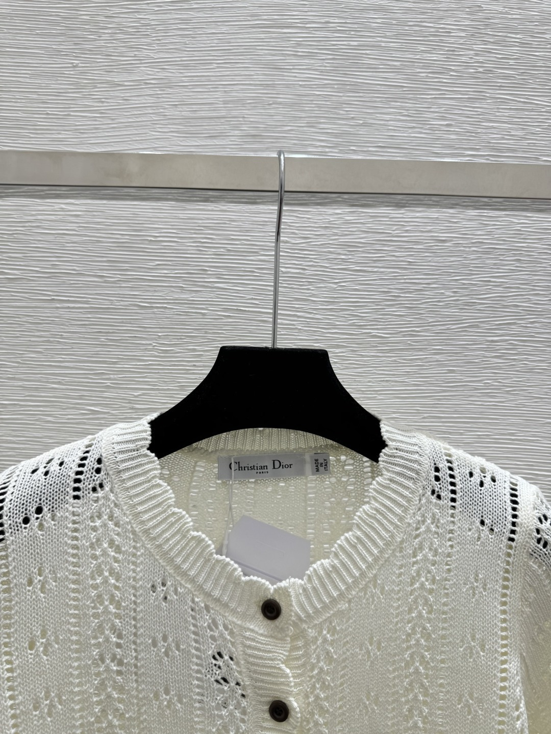 🆕D家🆕 春夏新款 纯色镂空圆领针织短袖开衫颜色：白色 卡其尺码：36.38.40