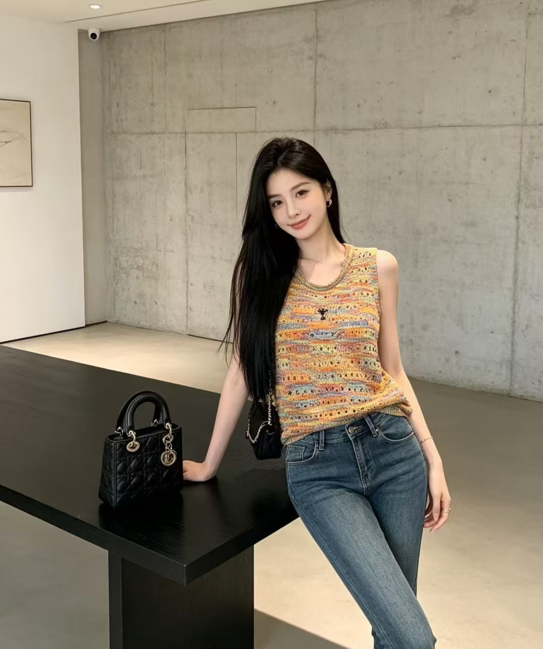 🆕D家🆕 春夏新款 撞色简约镂空圆领针织背心颜色：黄色 咖啡尺码：36.38.40