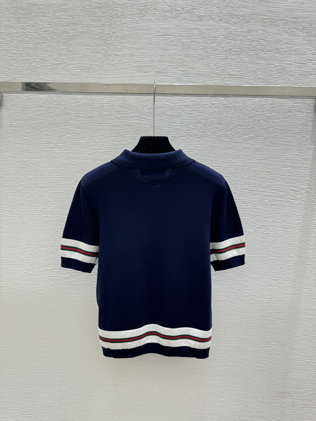 🆕G家🆕 春夏新款 撞色条纹翻领针织短袖颜色：宝蓝尺码：36.38.40