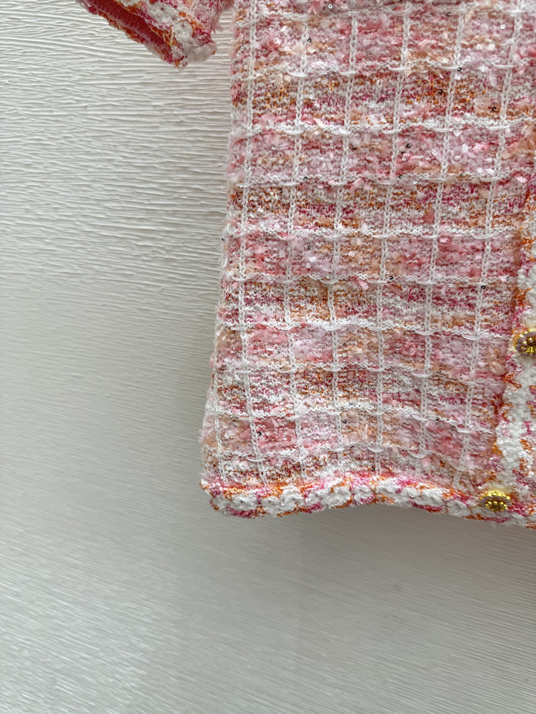 🆕CH家🆕 春夏新款 纯色简约圆领针织短袖开衫颜色：粉色尺码：36.38.40