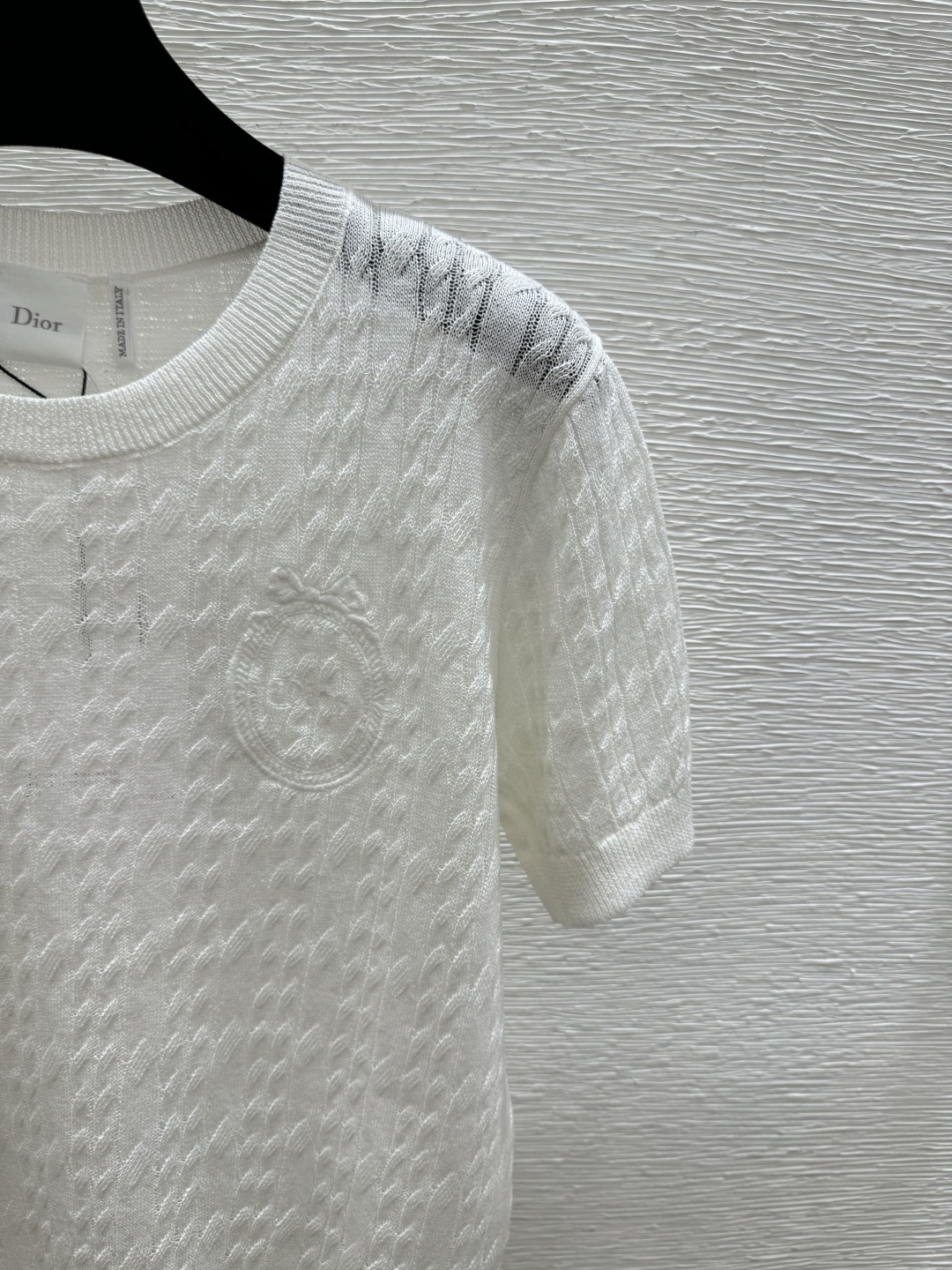 🆕D家🆕 春夏新款 纯色简约圆领针织短袖颜色：白色 粉色 宝蓝尺码：36.38.40