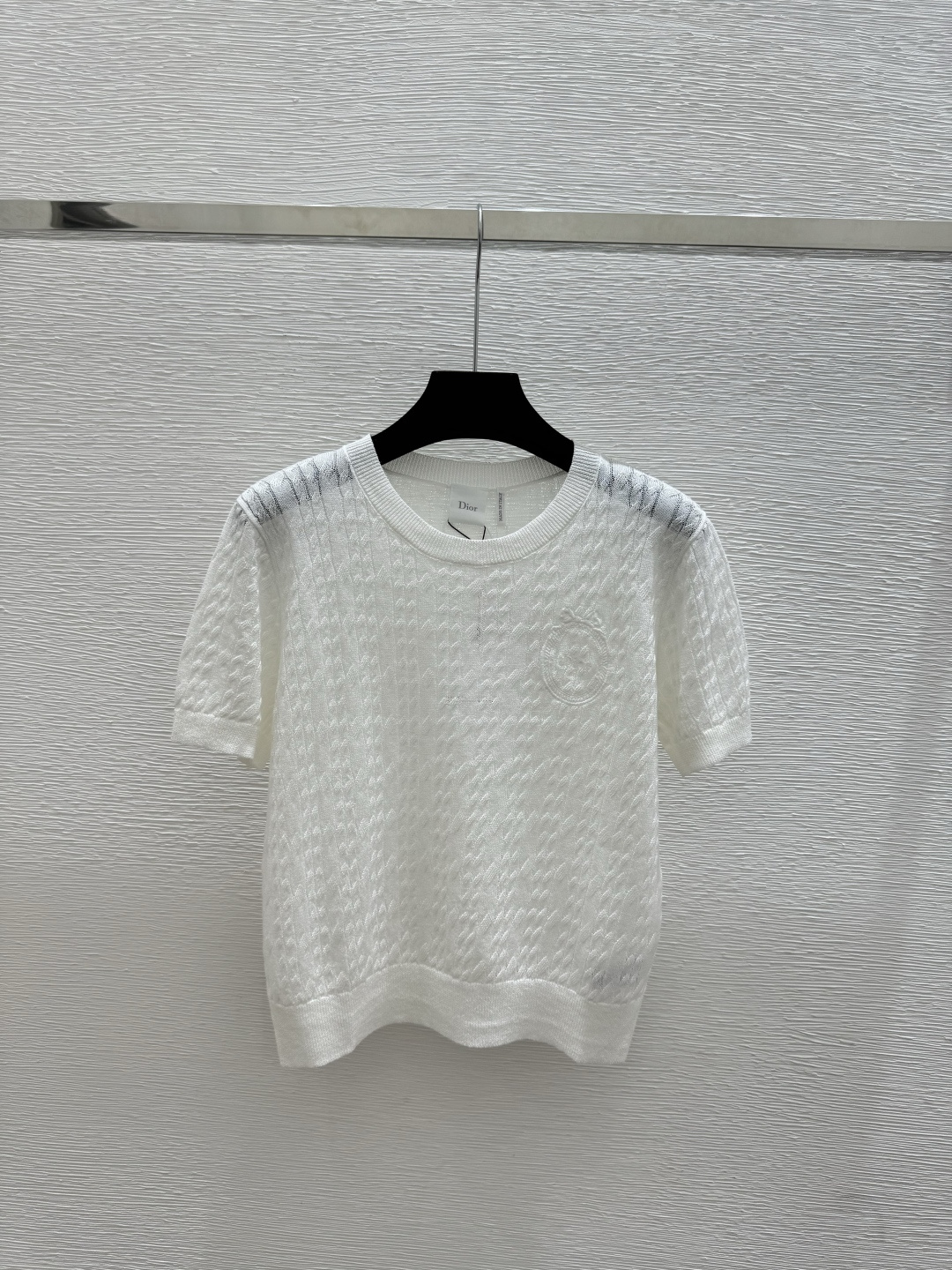 🆕D家🆕 春夏新款 纯色简约圆领针织短袖颜色：白色 粉色 宝蓝尺码：36.38.40