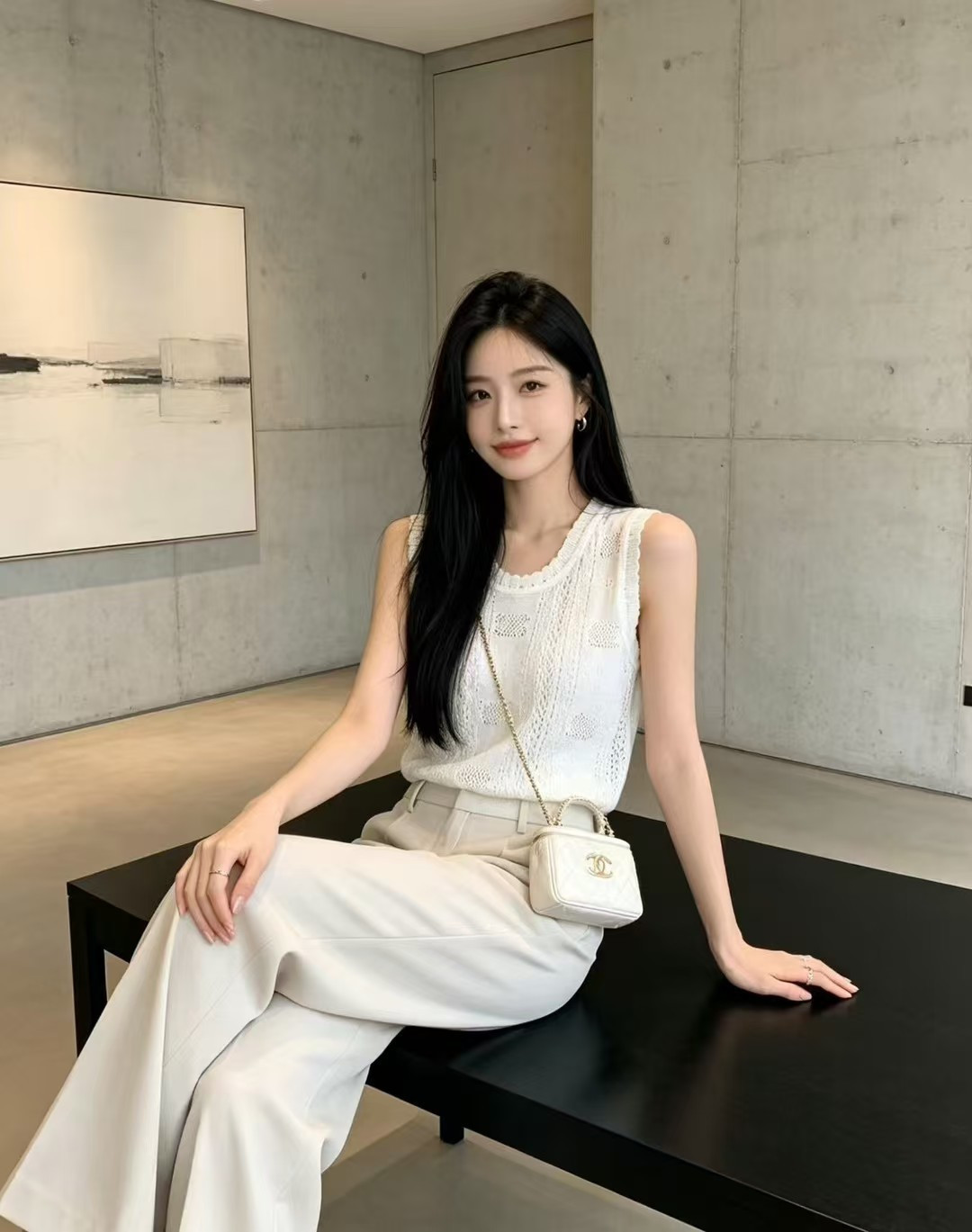 🆕CH家🆕 春夏新款 纯色镂空圆领针织背心颜色：白色 粉色 黄色尺码：36.38.40