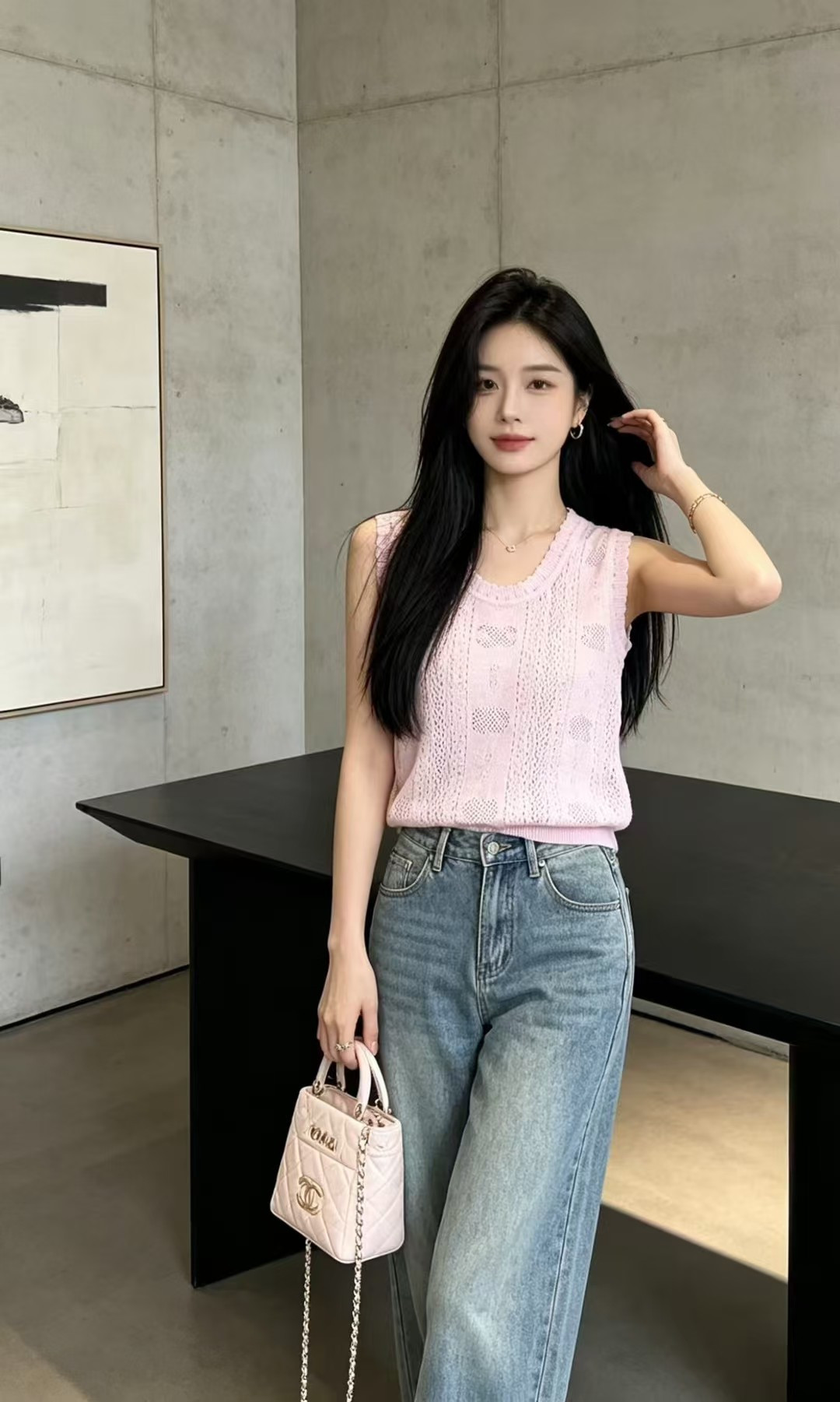 🆕CH家🆕 春夏新款 纯色镂空圆领针织背心颜色：白色 粉色 黄色尺码：36.38.40