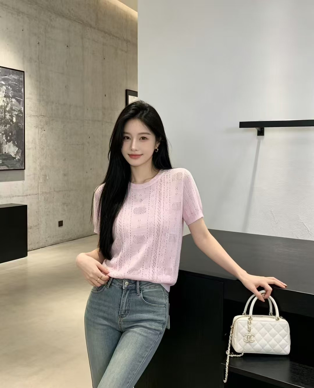 🆕CH家🆕 春夏新款 纯色镂空简约圆领针织短袖颜色：白色 粉色 黄色尺码：36.38.40