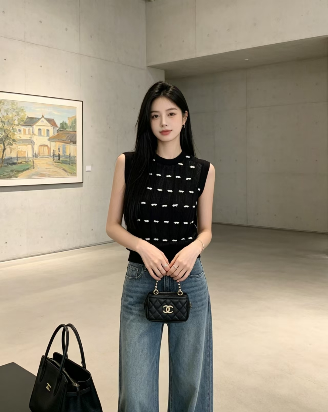 🆕CH家🆕 春夏新款 撞色蝴蝶结镂空圆领针织背心颜色：白色 黑色尺码：36.38.40