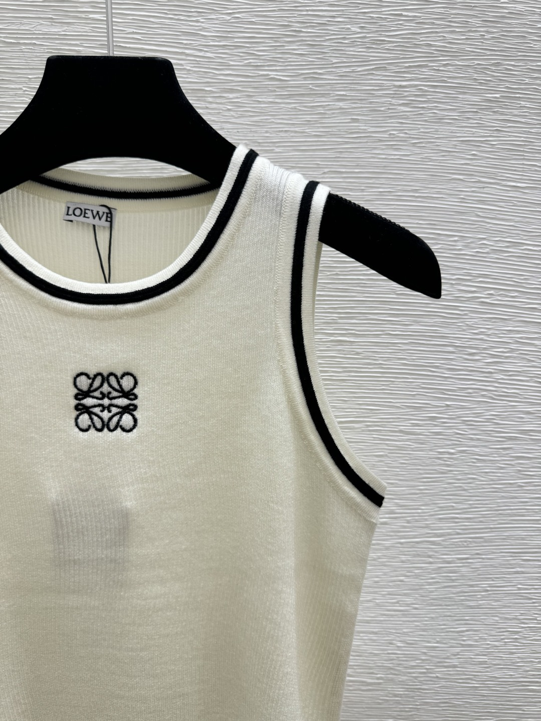 🆕LO家🆕 春夏新款 撞色简约圆领针织背心颜色：白色 蓝色 灰色尺码：36.38.40