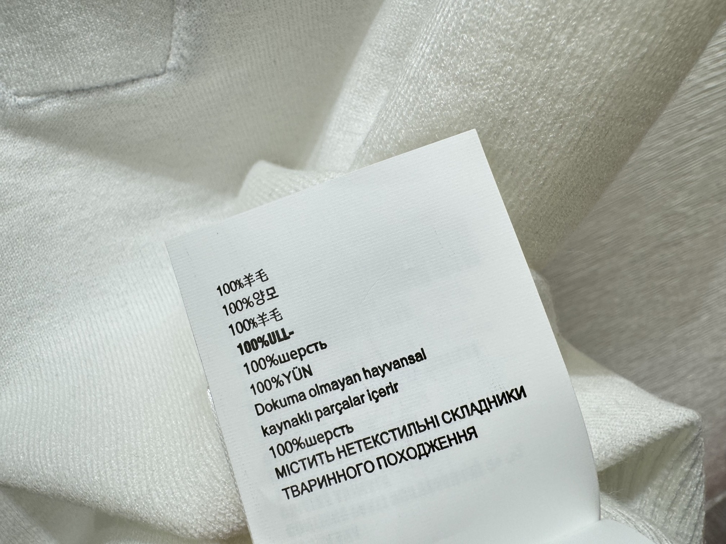 🆕M家🆕 春夏新款 纯色翻领针织短袖颜色：白色 灰色尺码：36.38.40