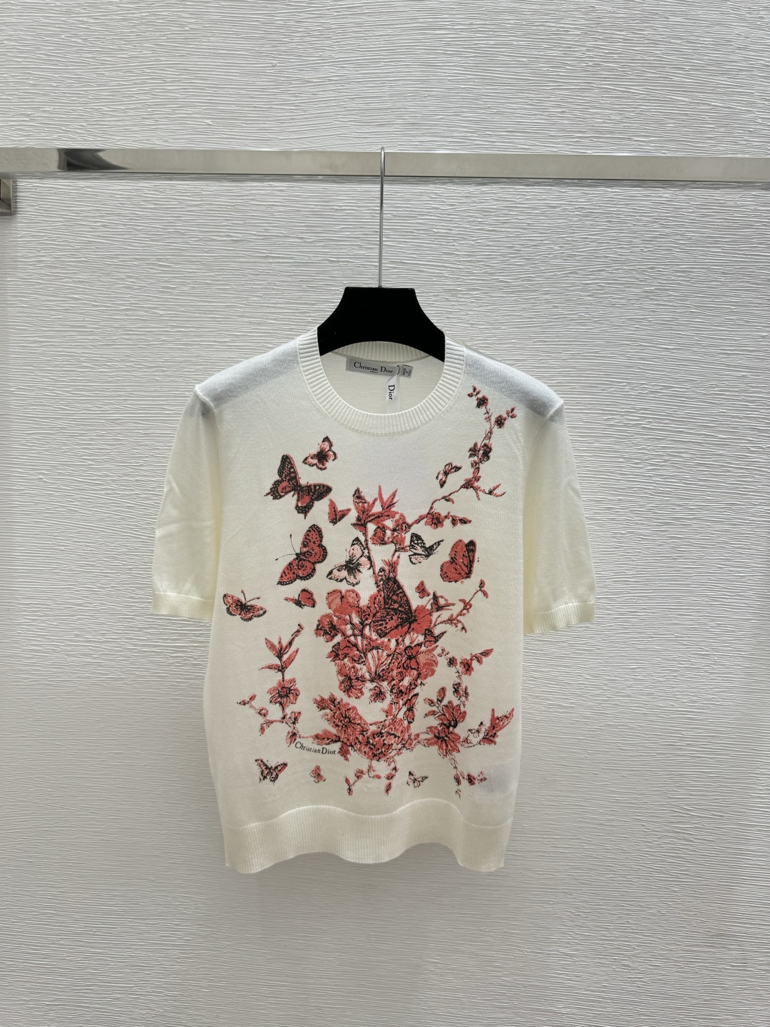 🆕D家🆕 春夏新款 撞色蝴蝶花卉圆领针织短袖颜色：红色 蓝色 绿色尺码：36.38.40