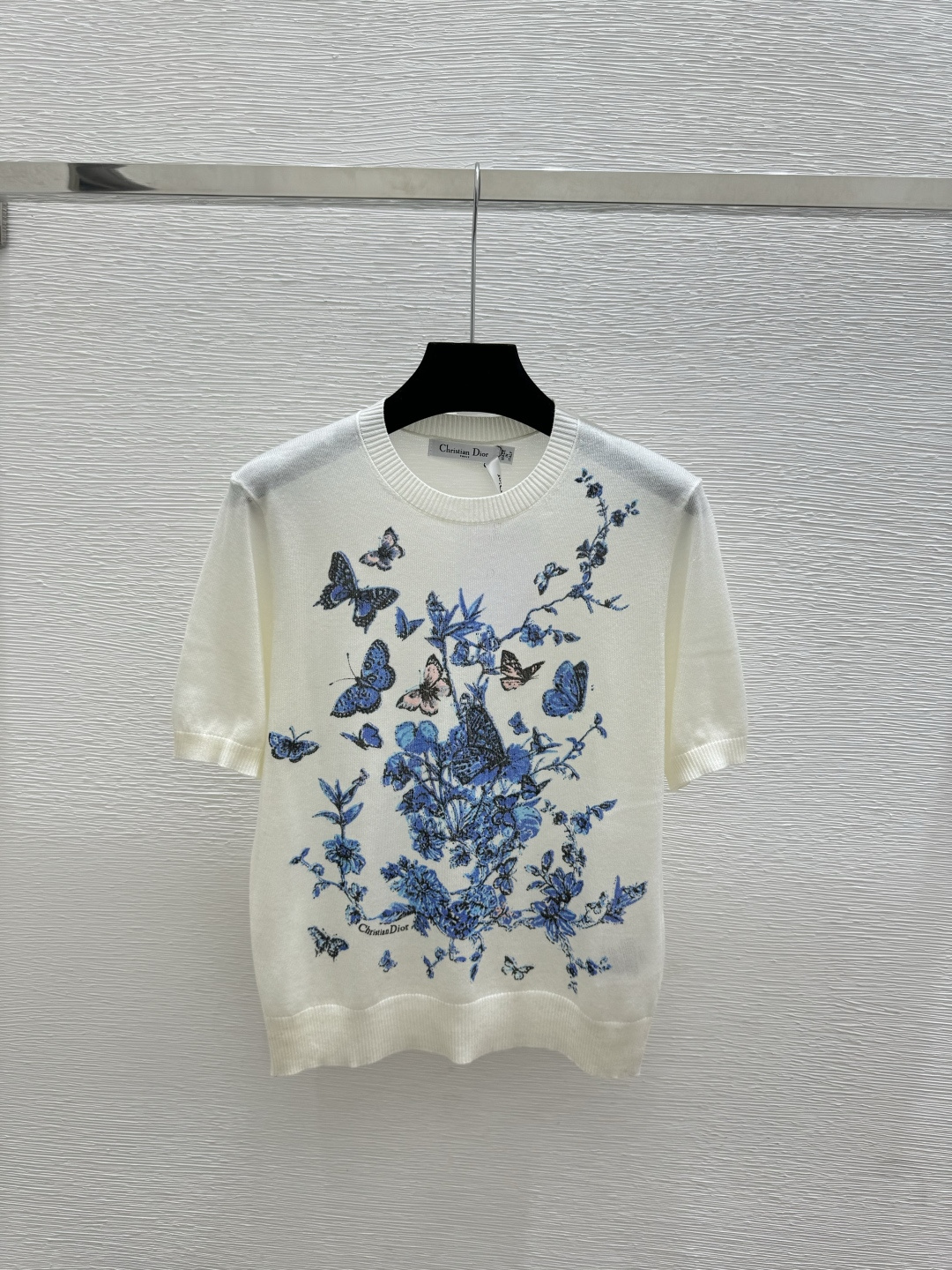 🆕D家🆕 春夏新款 撞色蝴蝶花卉圆领针织短袖颜色：红色 蓝色 绿色尺码：36.38.40