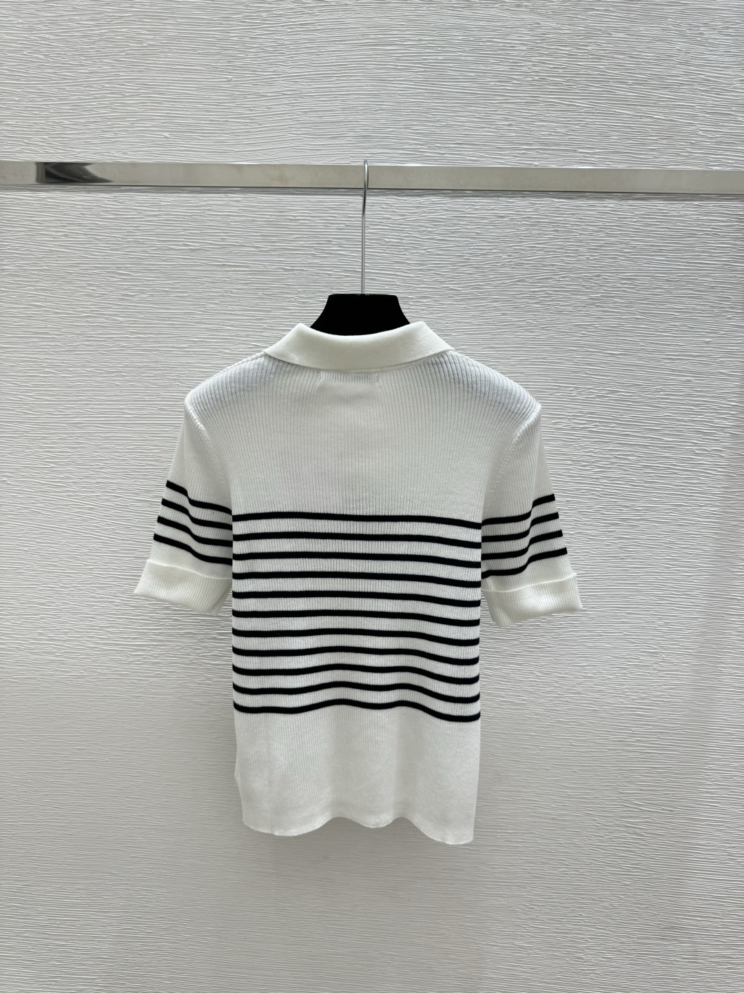 🆕D家🆕 春夏新款 撞色字母条纹翻领针织短袖颜色：白色 粉色 蓝色 宝蓝尺码：36.38.40