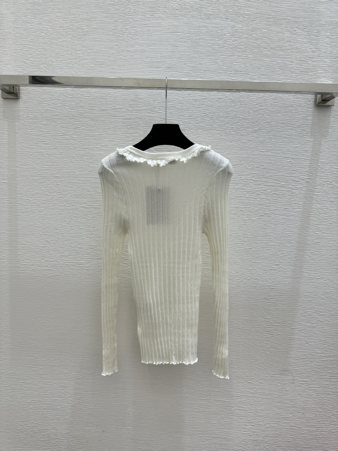 🆕M家🆕 春夏新款 纯色花边圆领针织长袖颜色：白色 尺码：36.38.40