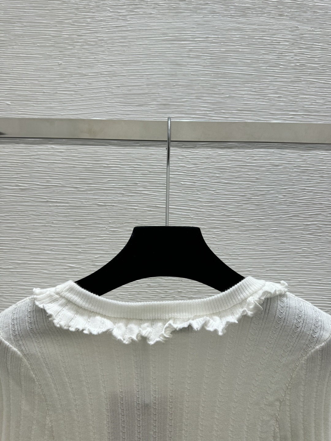 🆕M家🆕 春夏新款 纯色花边圆领针织长袖颜色：白色 尺码：36.38.40