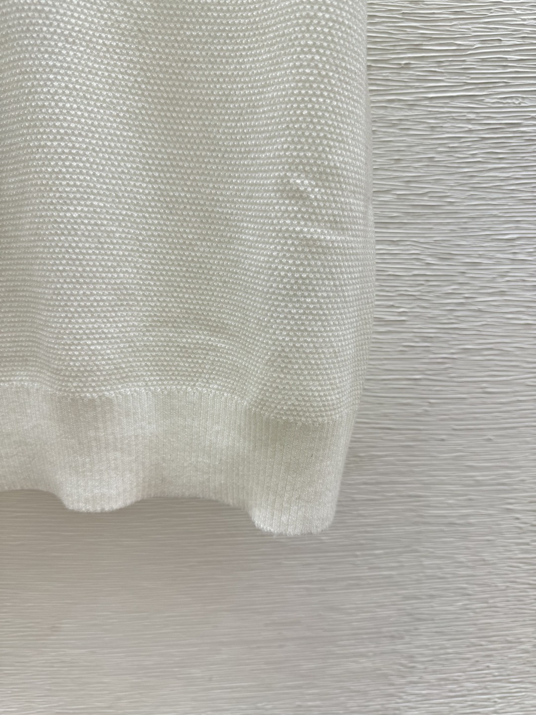 🆕CH家🆕 春夏新款 撞色翻领简约针织短袖颜色：白色 黑色尺码：36.38.40