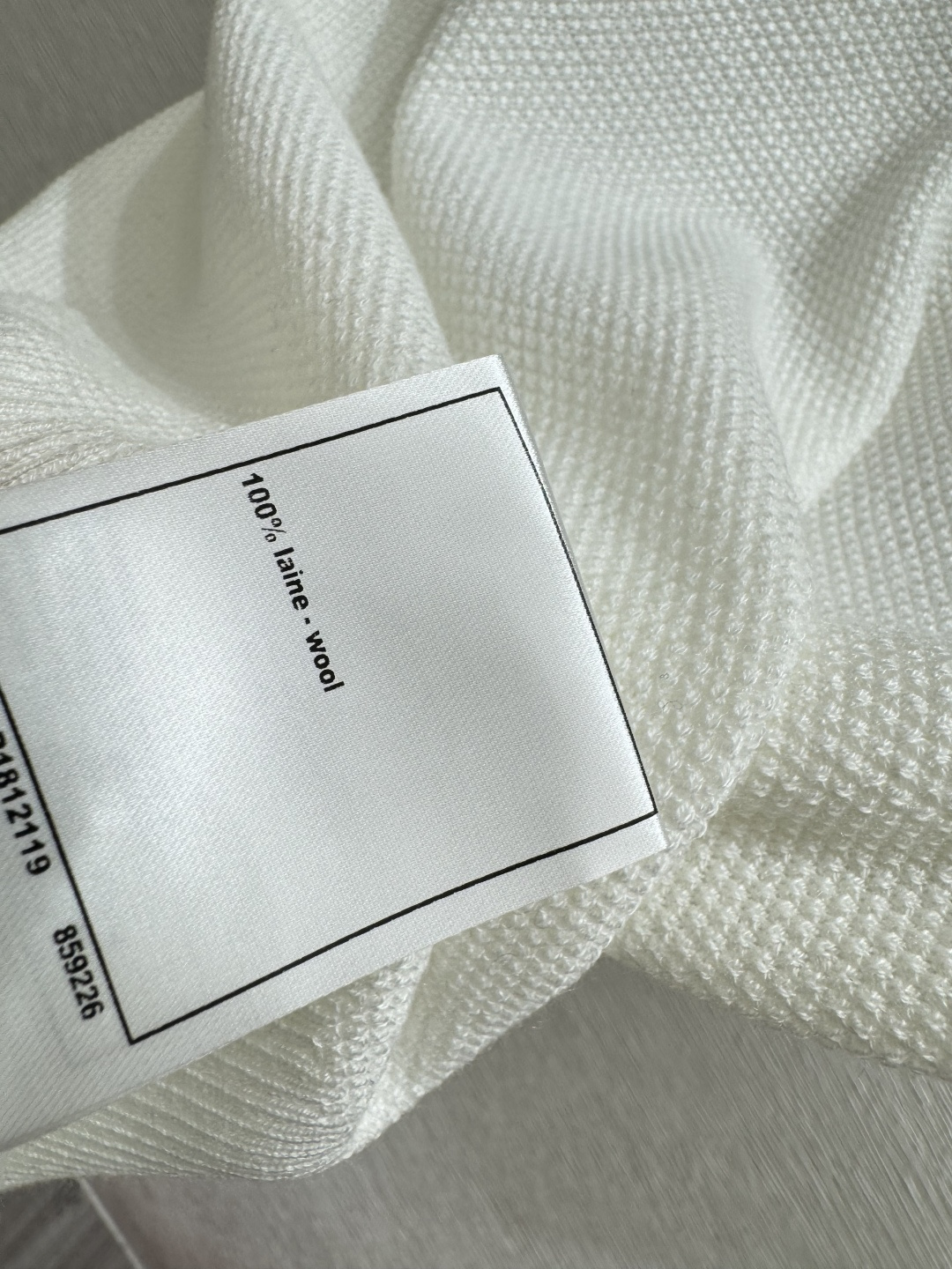 🆕CH家🆕 春夏新款 撞色翻领简约针织短袖颜色：白色 黑色尺码：36.38.40