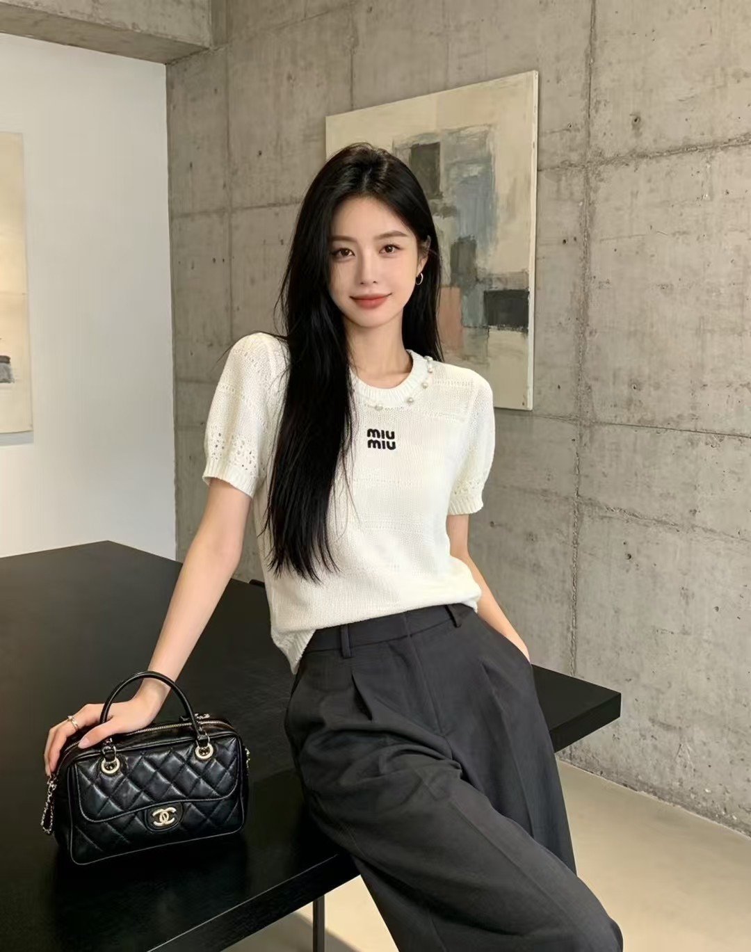 🆕M家🆕 春夏新款 纯色镂空简约圆领针织短袖颜色：白色 蓝色尺码：36.38.40