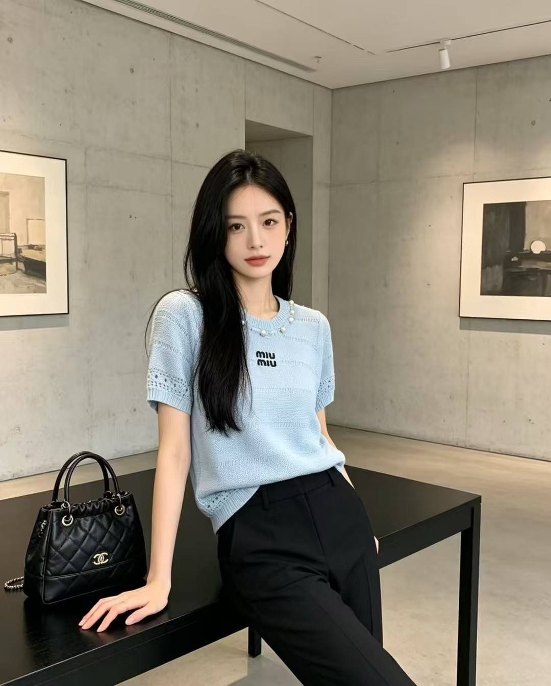 🆕M家🆕 春夏新款 纯色镂空简约圆领针织短袖颜色：白色 蓝色尺码：36.38.40