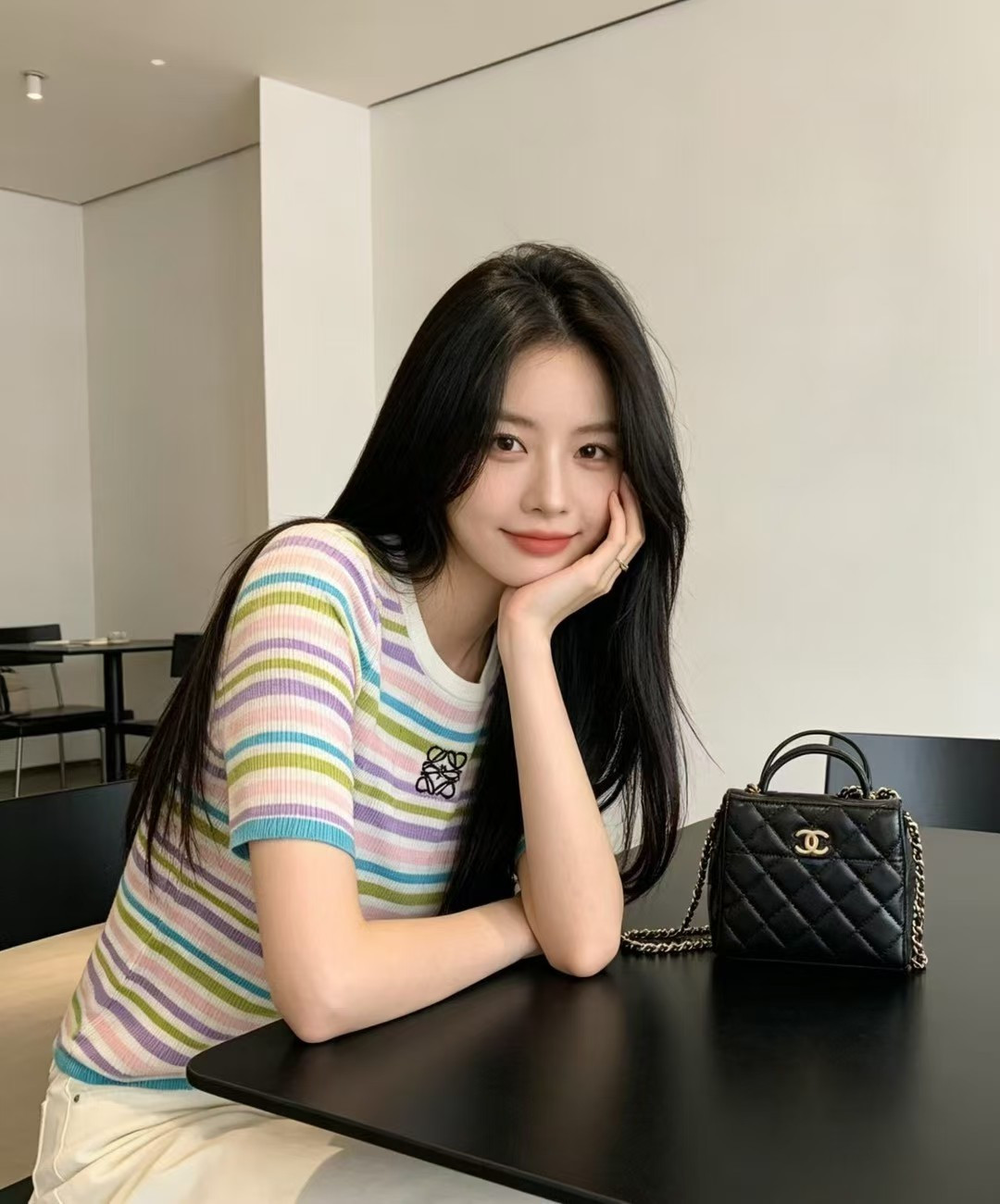 🆕LO家🆕 春夏新款 撞色条纹圆领针织短袖颜色：粉色 紫色尺码：36.38.40