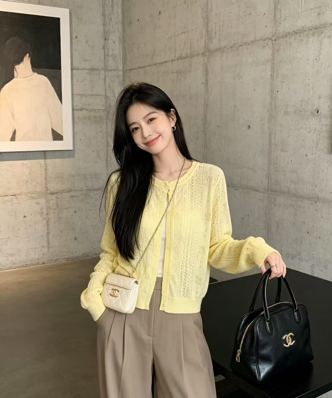 🆕CH家🆕 春夏新款 纯色简约镂空针织长袖开衫颜色：白色 粉色 黄色尺码：36.38.40