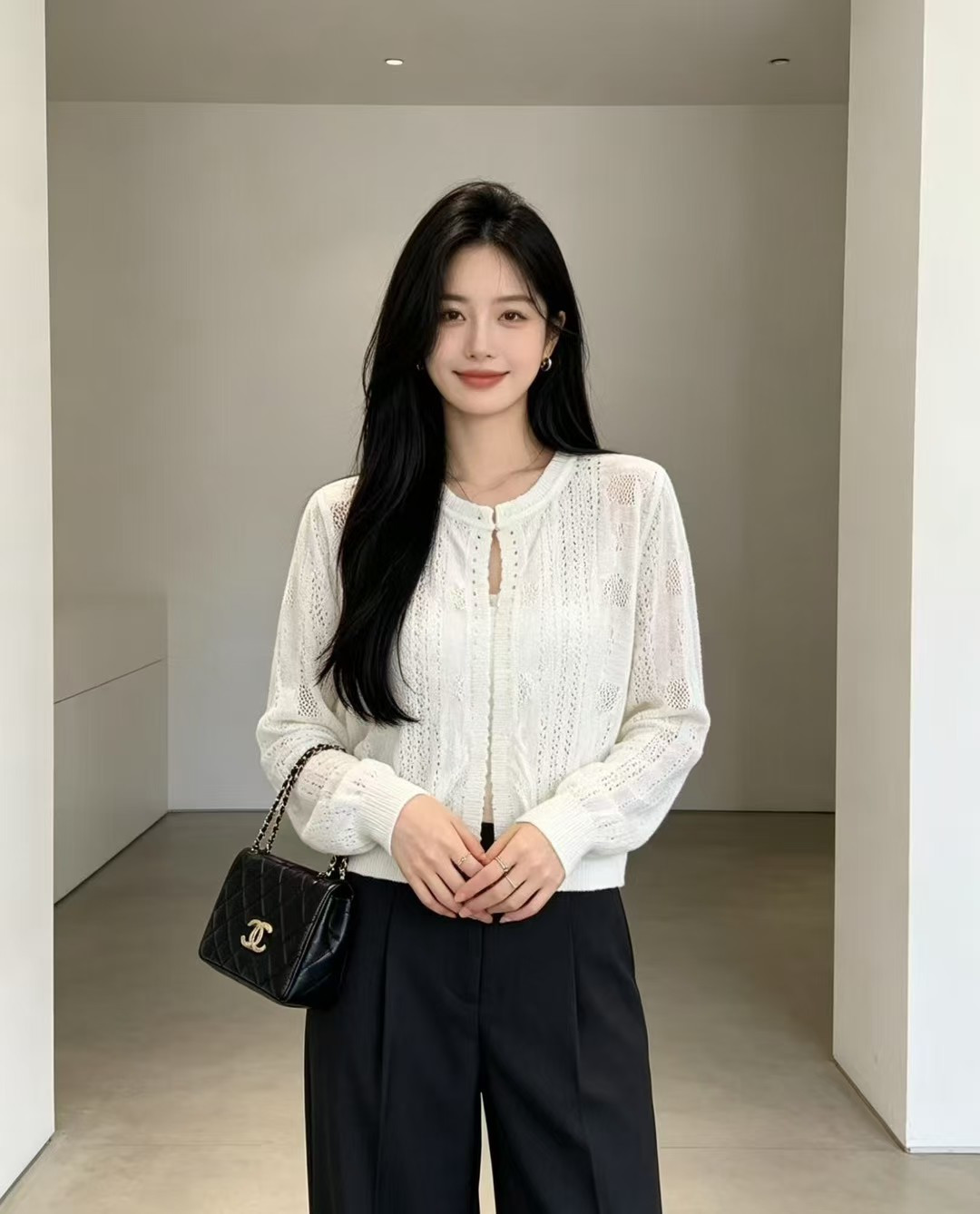 🆕CH家🆕 春夏新款 纯色简约镂空针织长袖开衫颜色：白色 粉色 黄色尺码：36.38.40