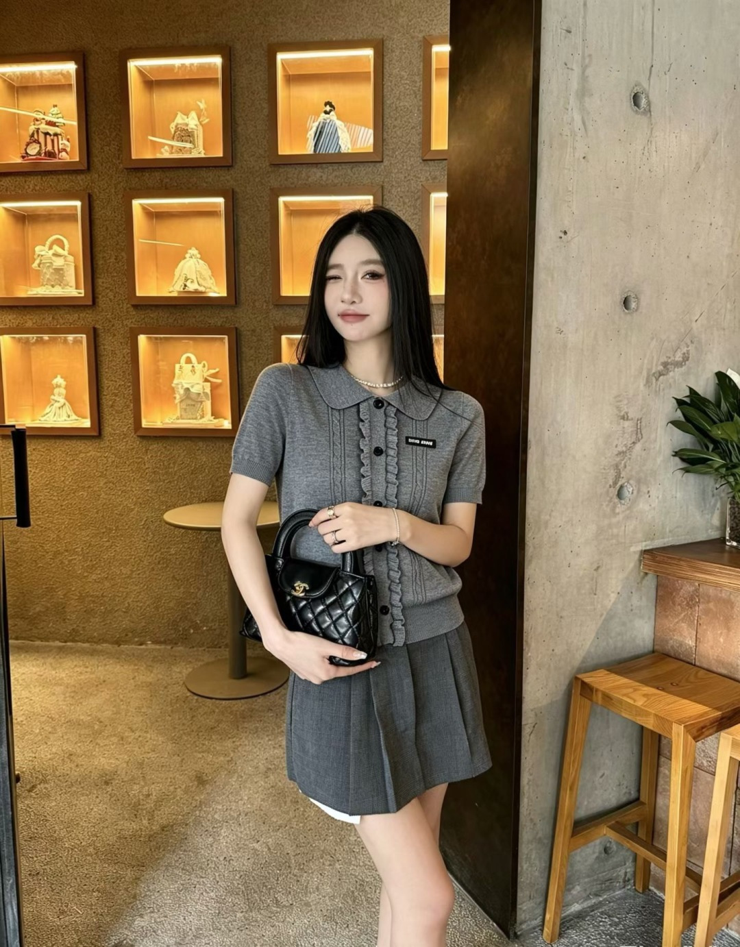 🆕M家🆕 春夏新款 纯色花边翻领针织短袖开衫颜色：白色 灰色 宝蓝尺码：36.38.40