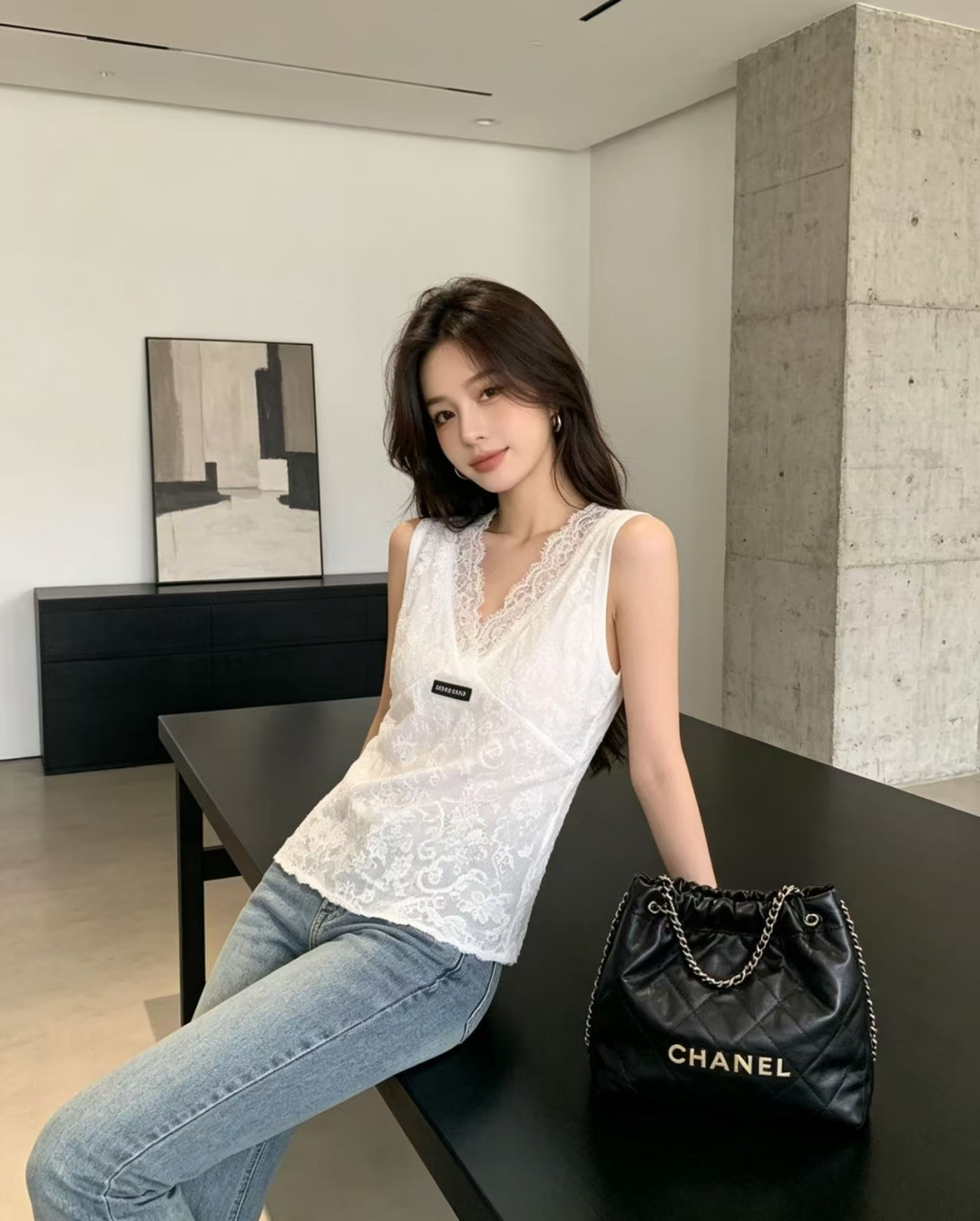 🆕M家🆕 春夏新款 纯色蕾丝花卉V领针织背心颜色：白色 尺码：36.38.40