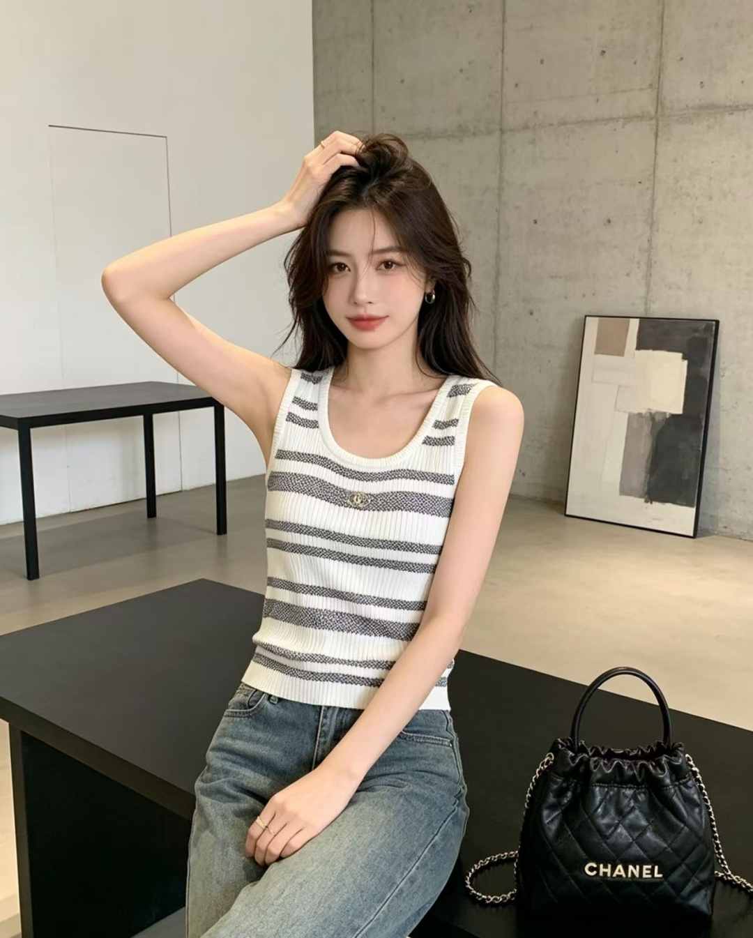 🆕CH家🆕 春夏新款 撞色条纹圆领针织背心颜色：白色 宝蓝尺码：36.38.40