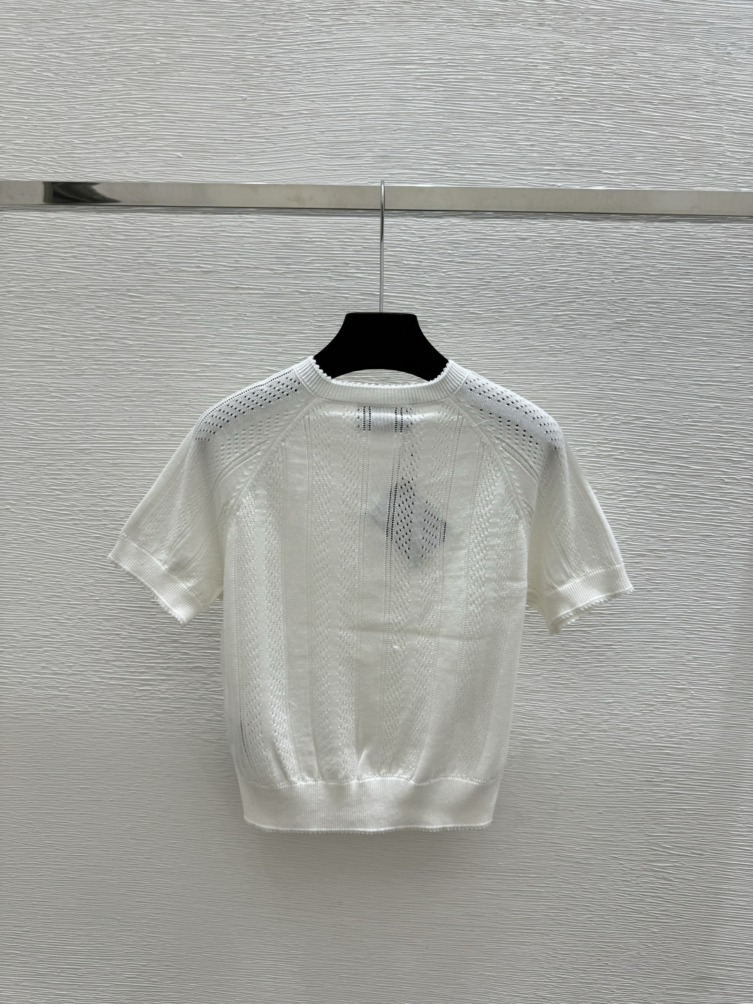 🆕家🆕 春夏新款 纯色镂空简约圆领针织短袖开衫颜色：白色 尺码：36.38.40