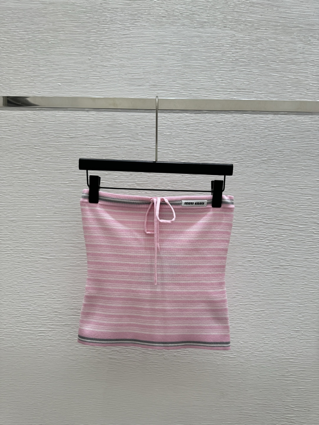 🆕M家🆕 春夏新款 撞色条纹简约针织抹胸颜色：粉色 黑色尺码：36.38.40